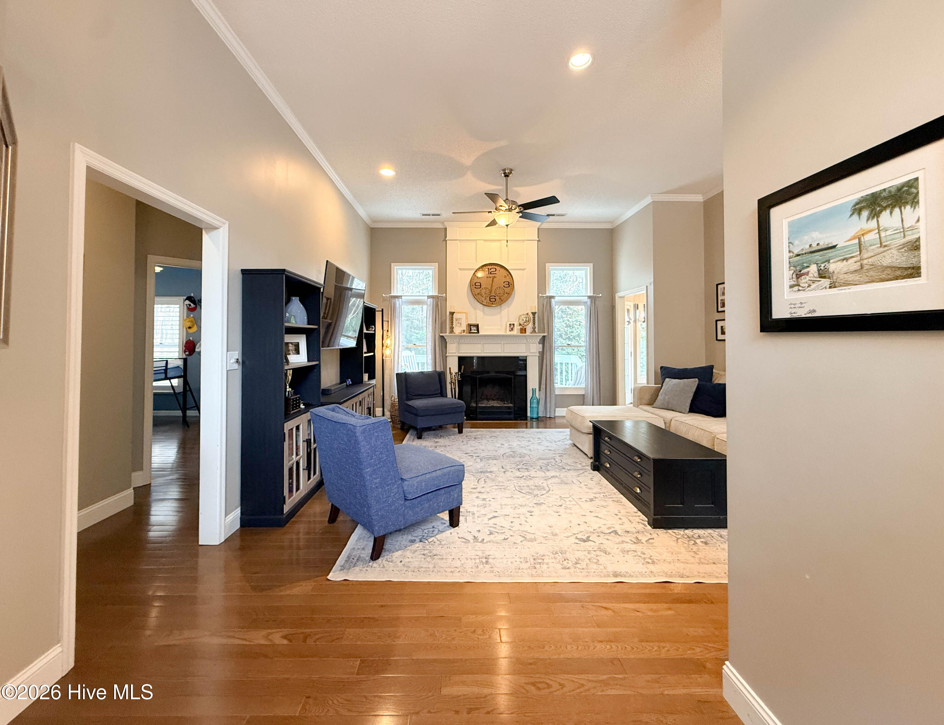 100549521 | Photo 14