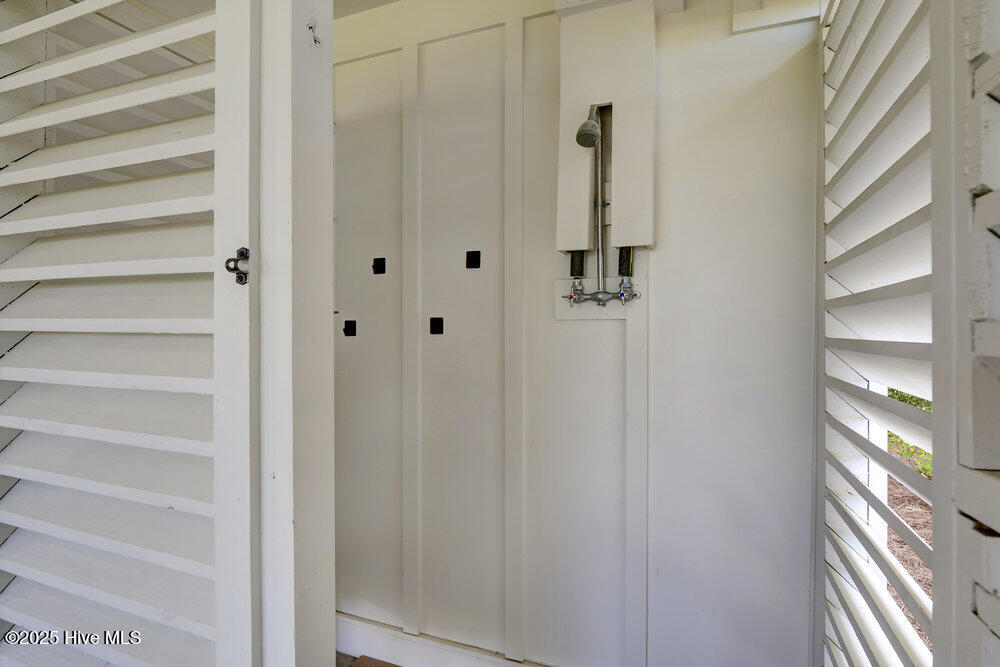 100520014 | Photo 57