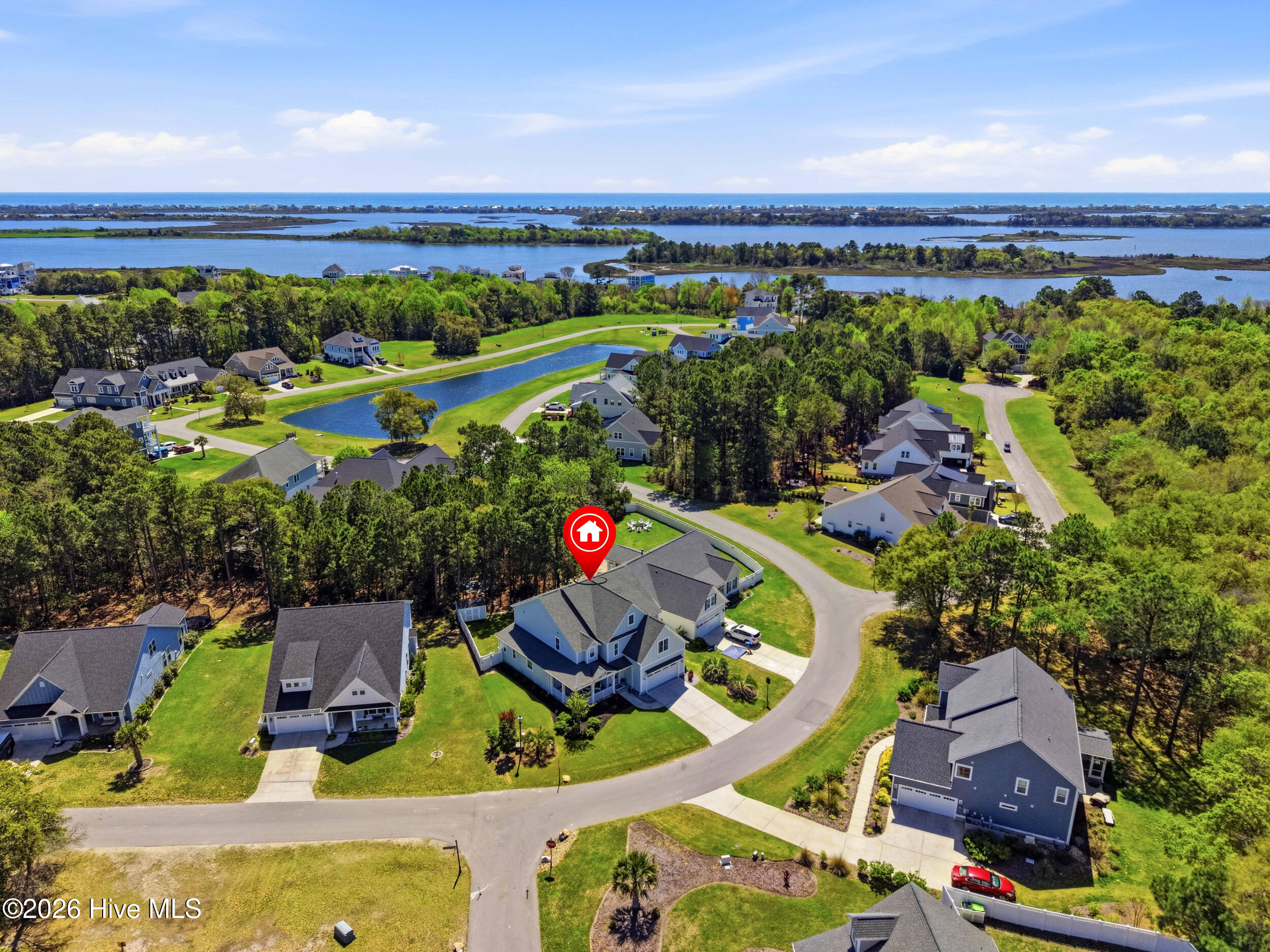 100565471 | Photo 63