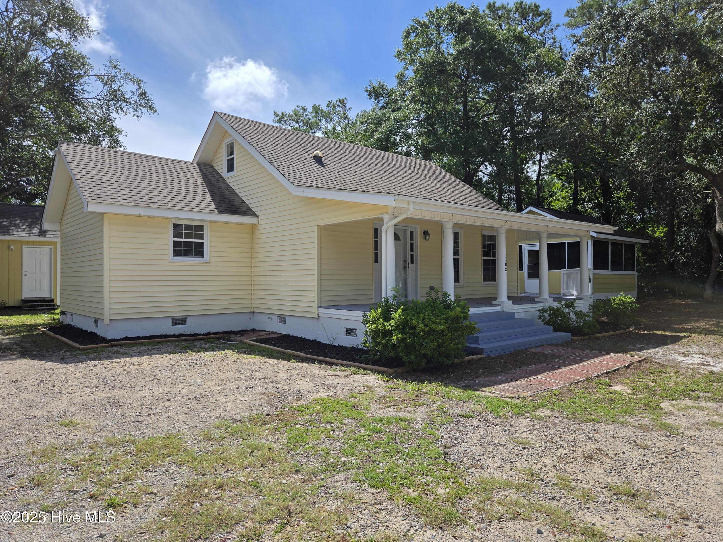 108 NW 29th Street, Oak Island, NC, 28465