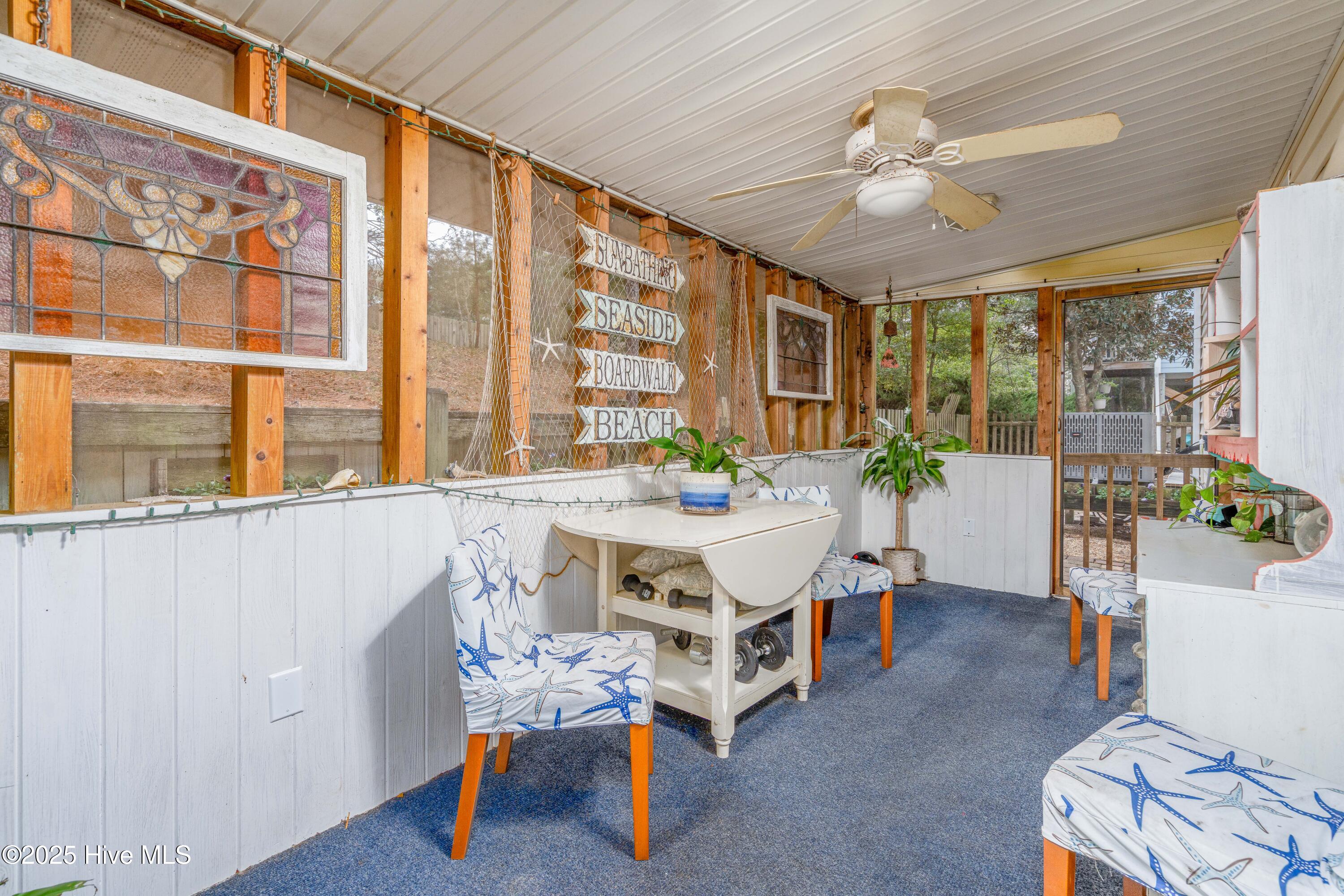 100546381 | Photo 23