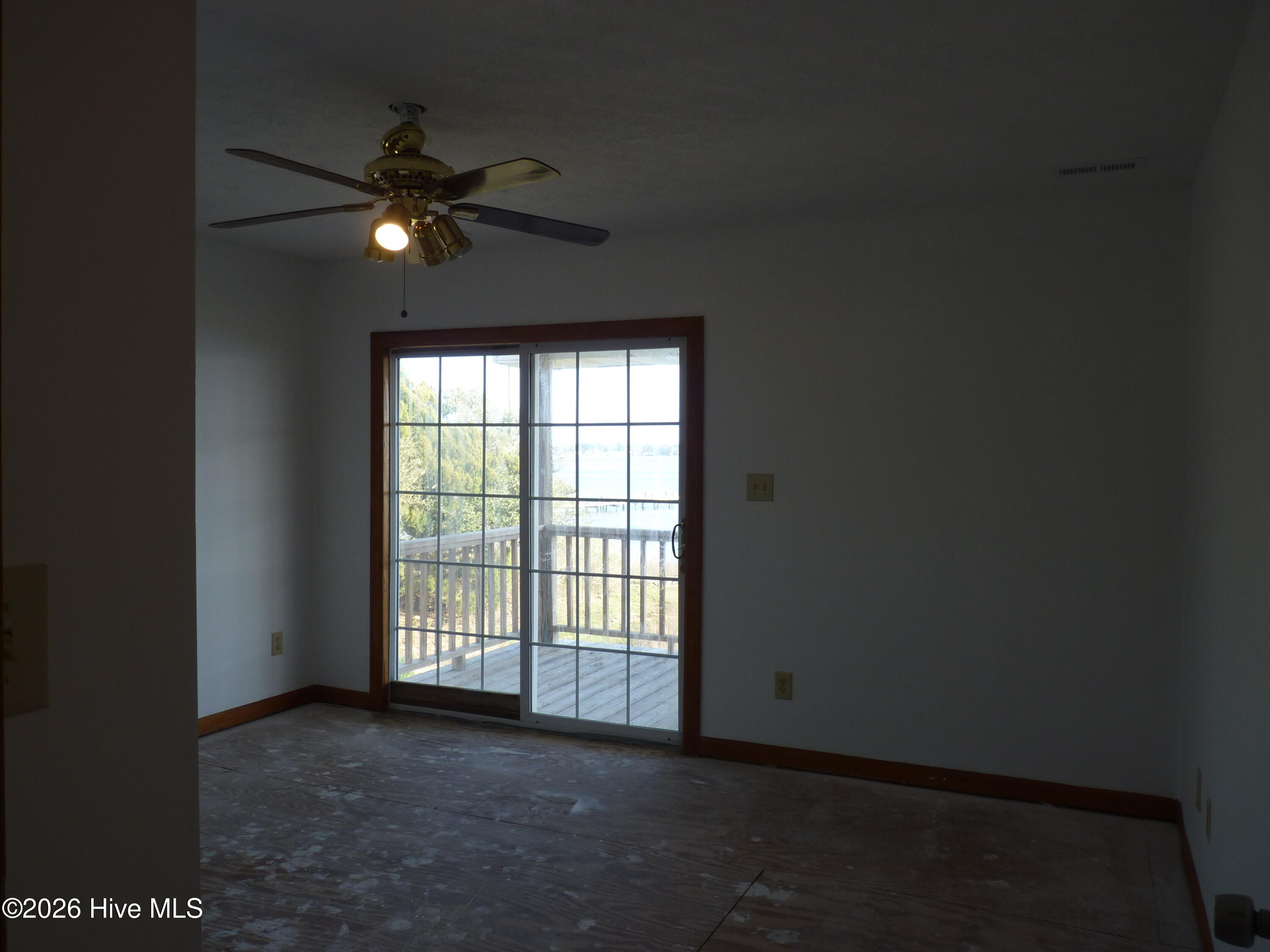 210 Shore Road, Newport, NC, 28570