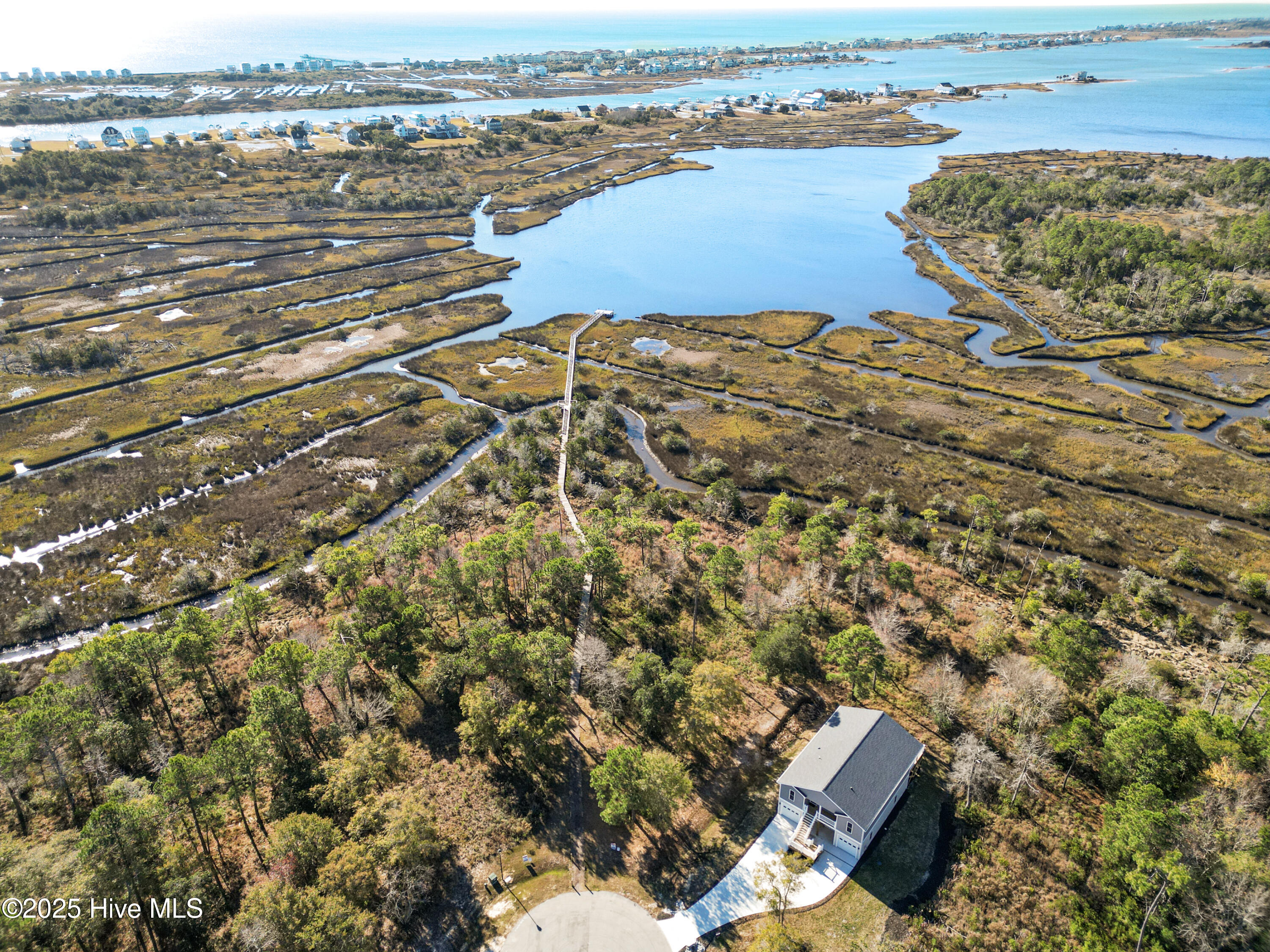 100543639 | Photo 45