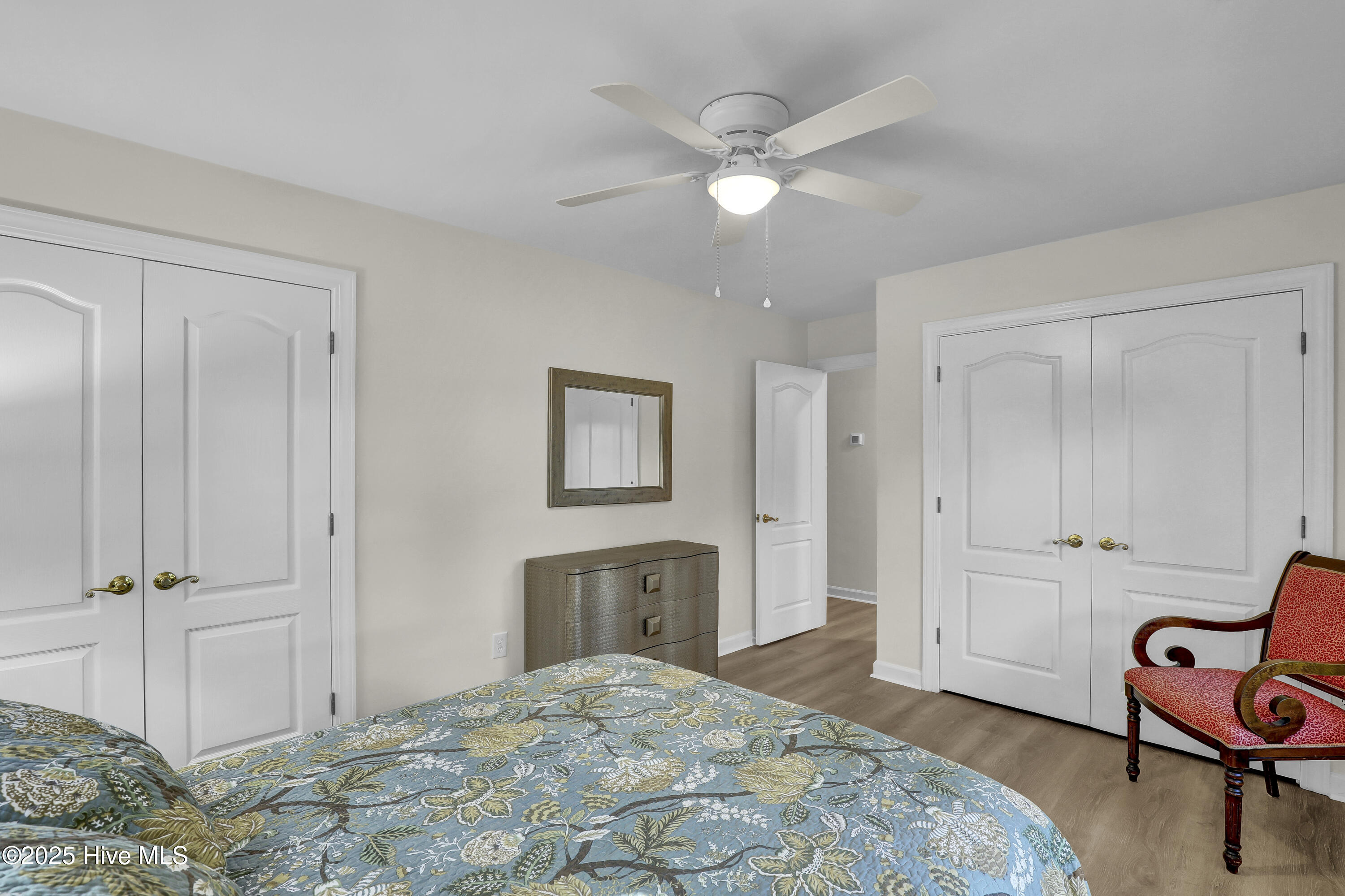 100537816 | Photo 21