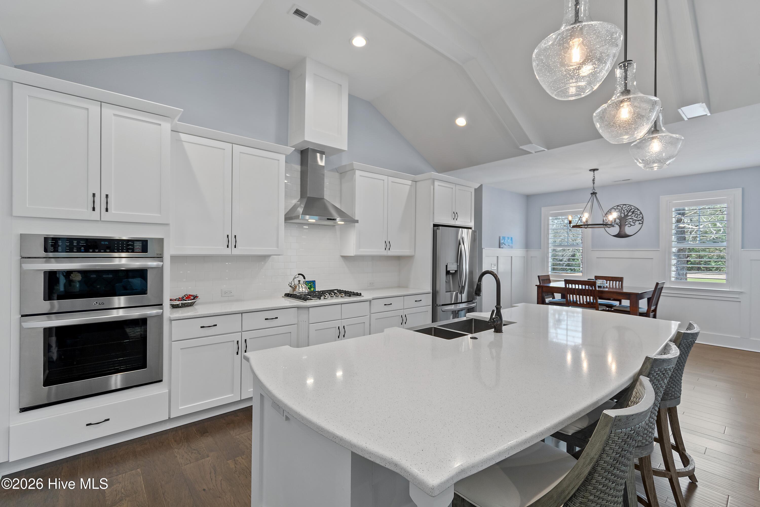 100552502 | Photo 27