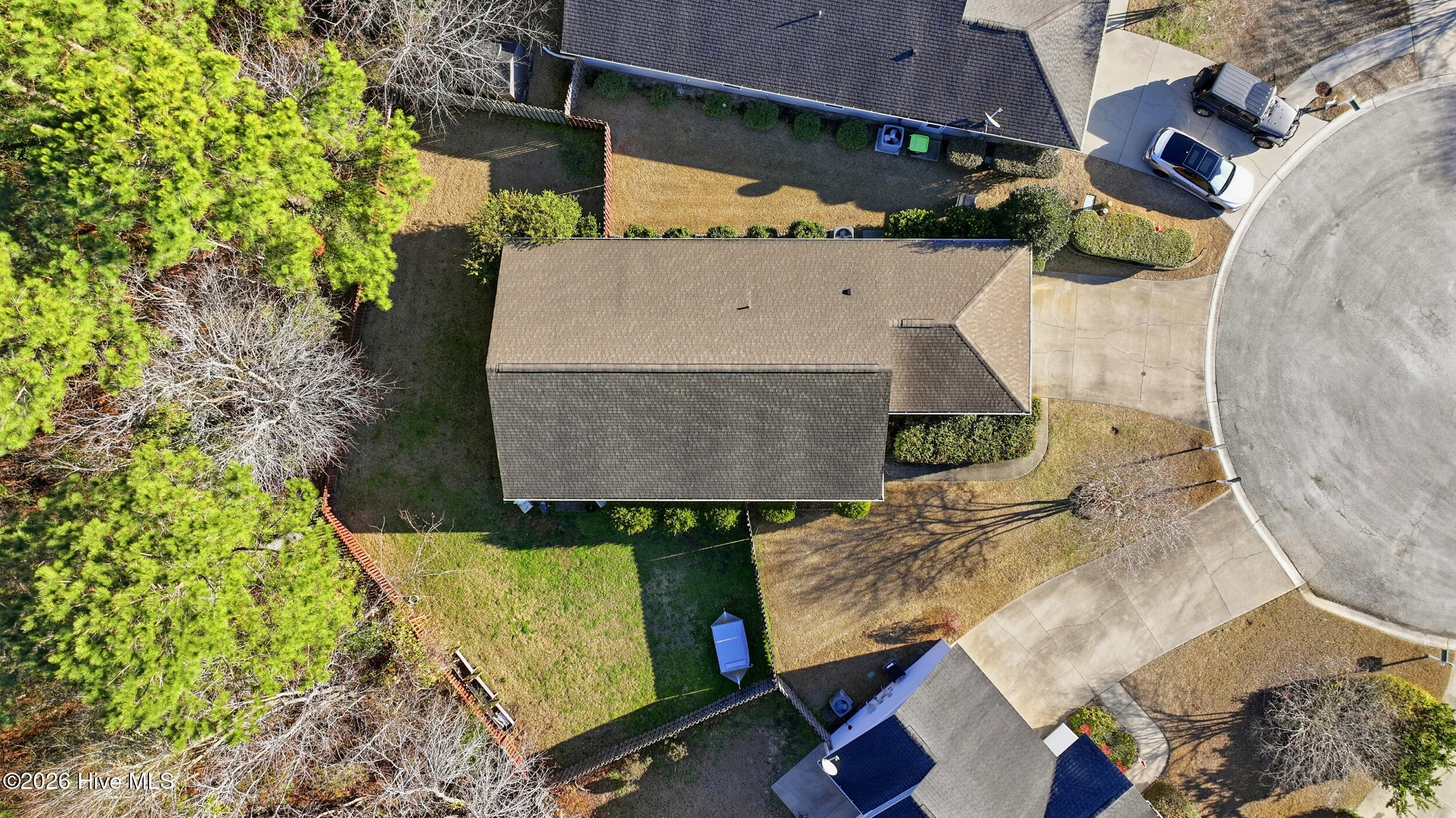 100555360 | Photo 23