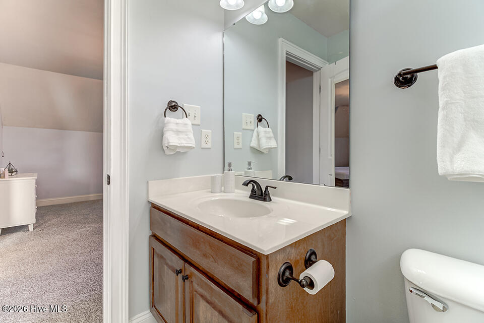 100548906 | Photo 26