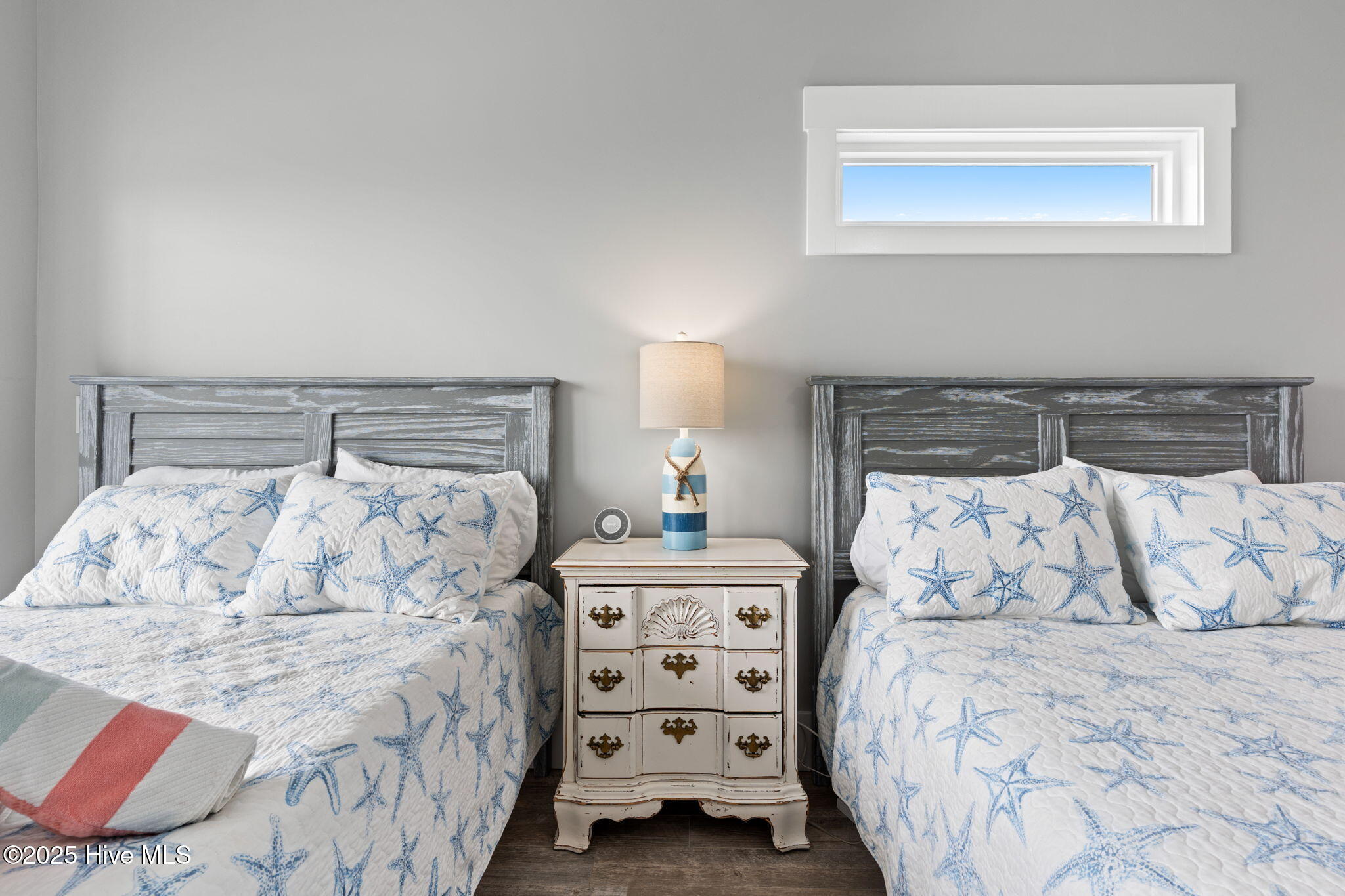 100528214 | Photo 66