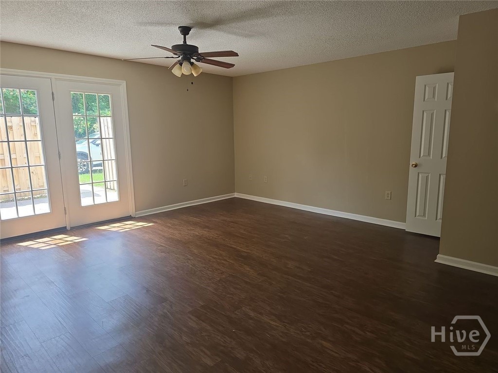 9810 Whitfield, Savannah, Georgia, 2 Bedroom Bedrooms, 2 Room Rooms,2 BathroomBathrooms,Townhouse,For sale,Whitfield,SA364028 9810 Whitfield, Savannah, Georgia, 2 Bedroom Bedrooms, 2 Room Rooms,2 BathroomBathrooms,Townhouse,For sale,Whitfield,SA364028