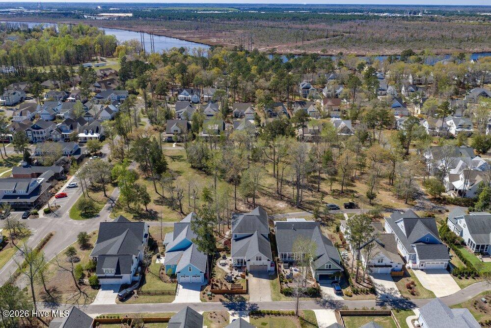 100561379 | Photo 57