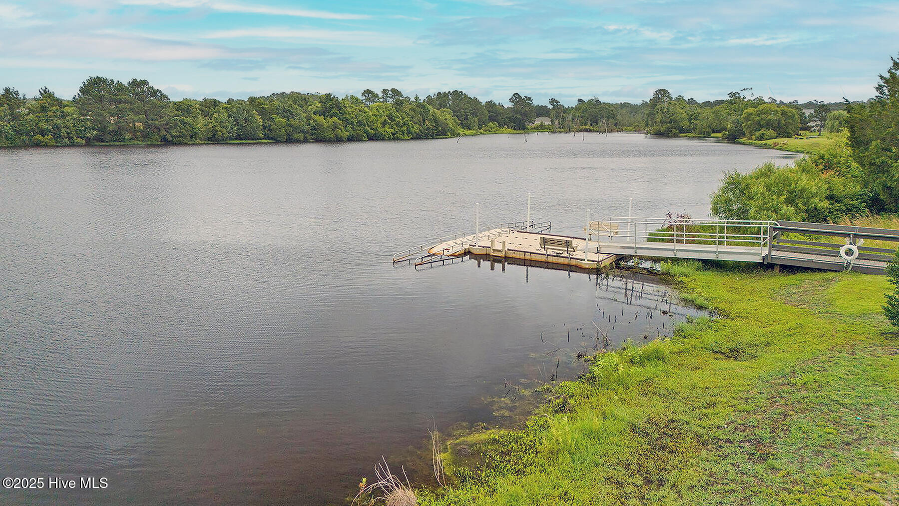 100544374 | Photo 43