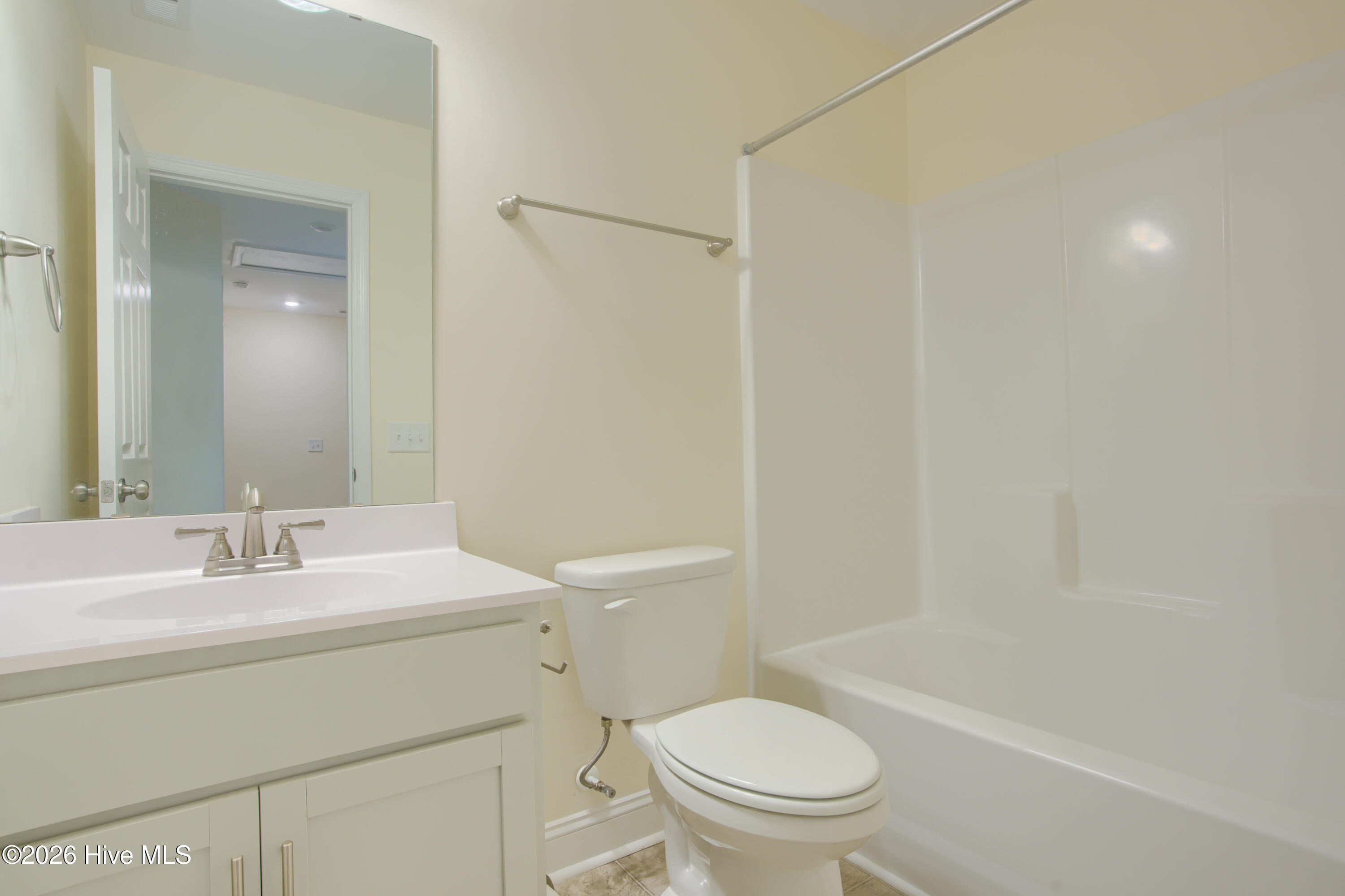 100557934 | Photo 20