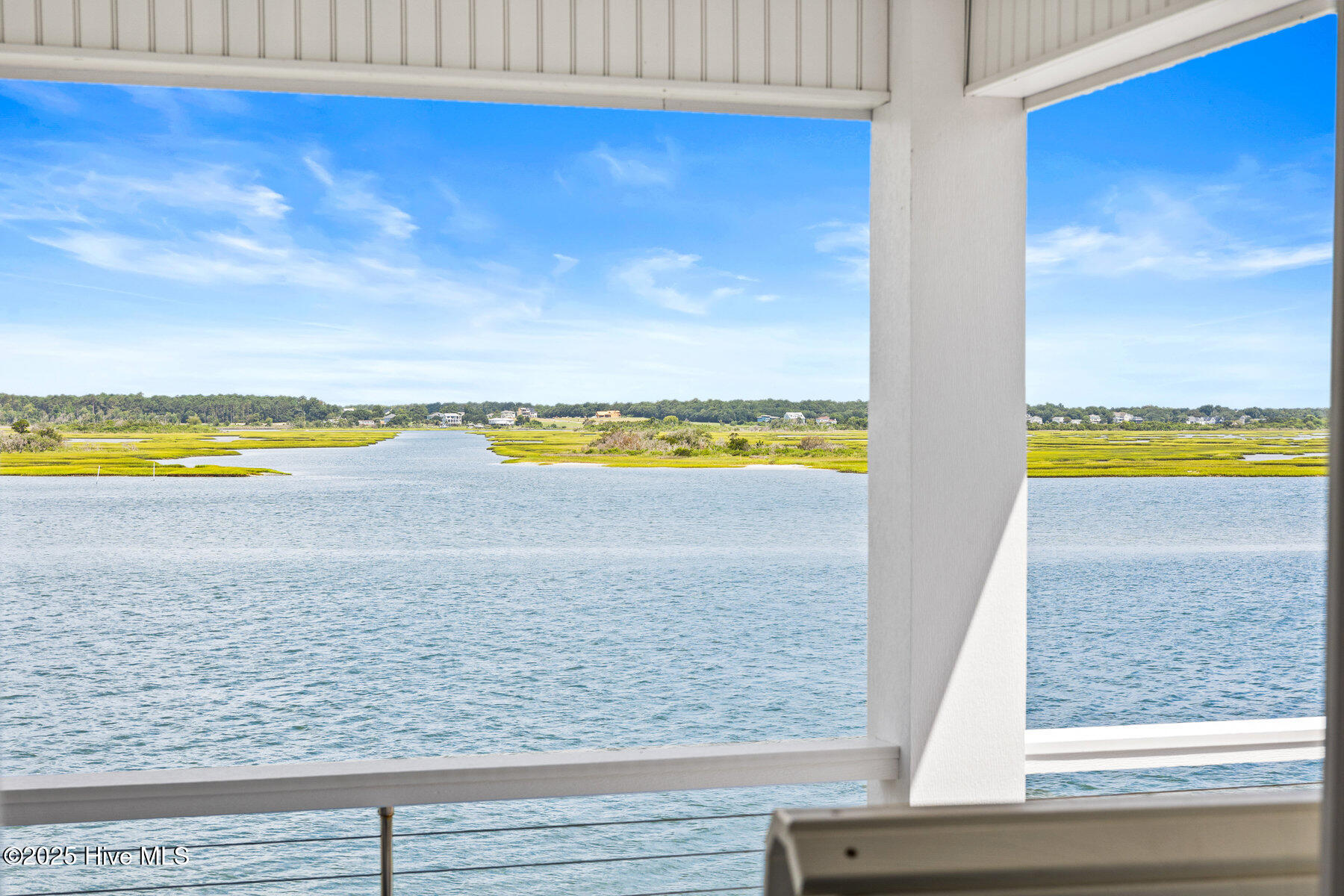 100518577 | Photo 44