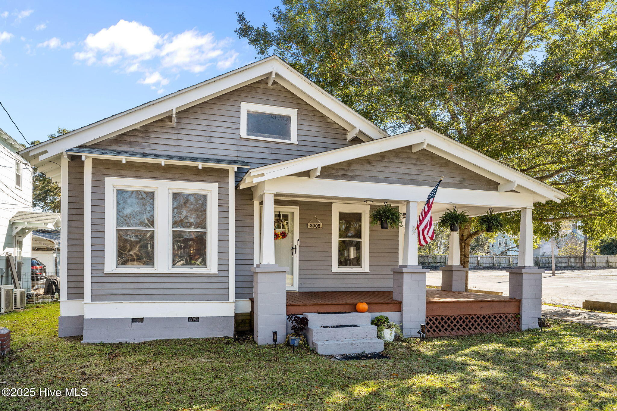 Homes for sale in Newport, NC | 3005 Market St, Newport, NC 28570 | MLS# 100540086