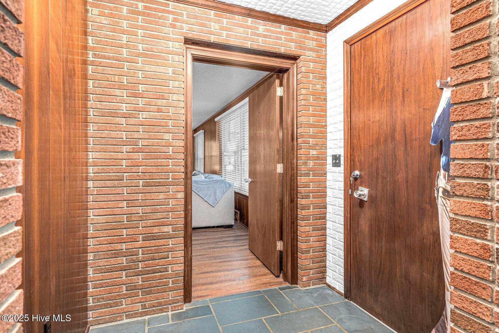 006-9698US64-SpringHope-NC-27882-SMALL