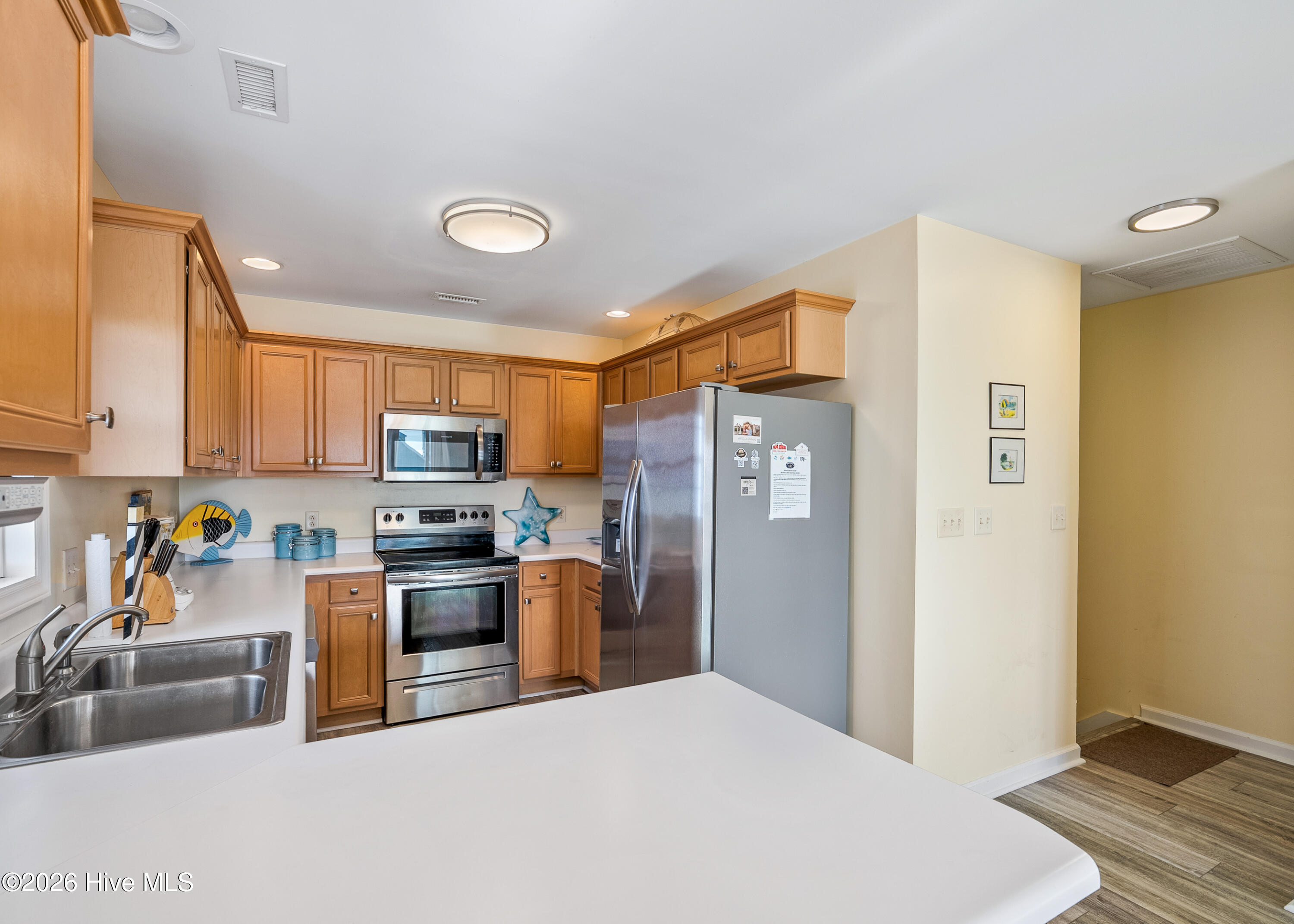 100550508 | Photo 19