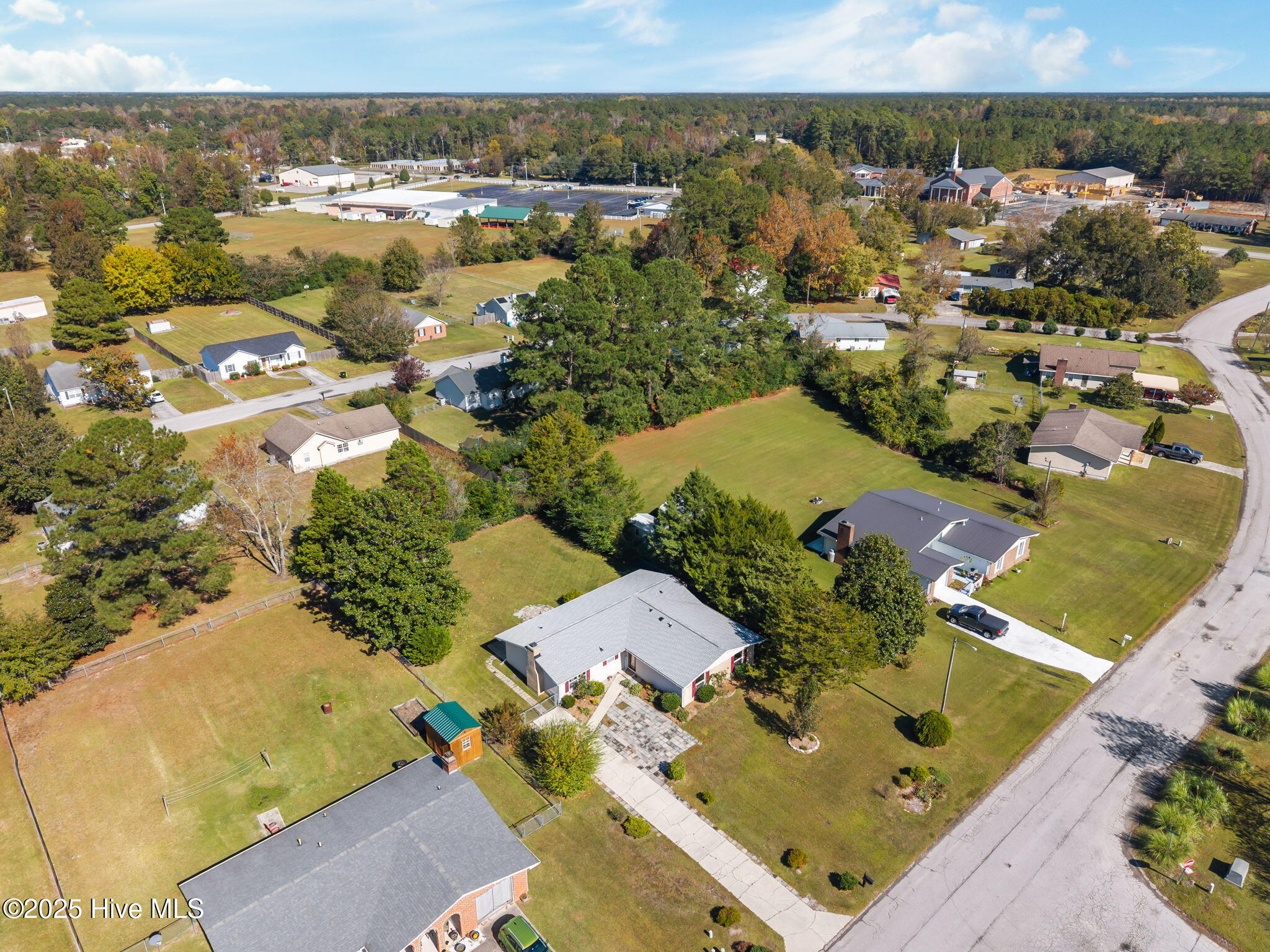 100515251 | Photo 36