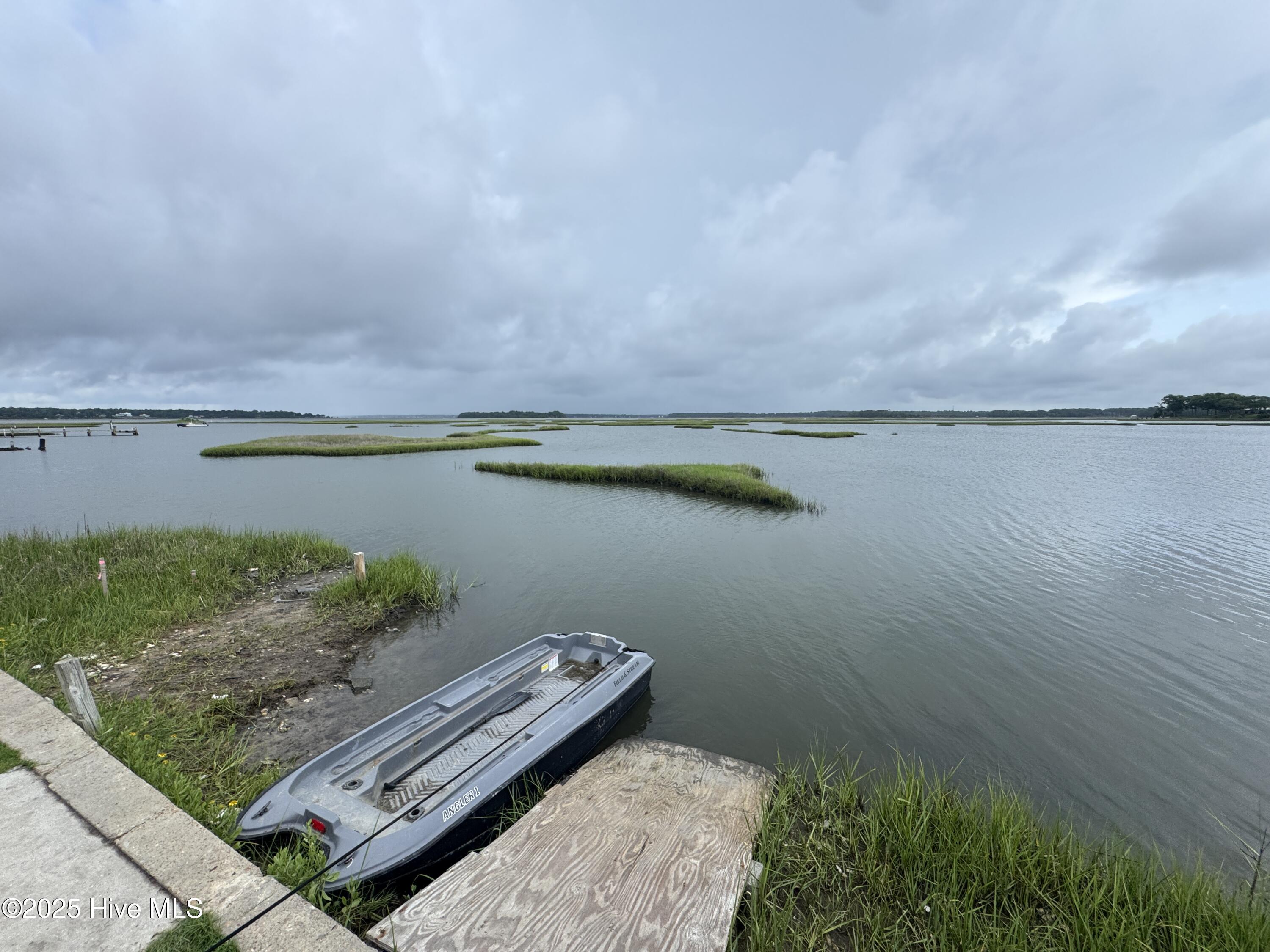 Homes for sale in Cedar Point, NC | 121 Cedar Point Blvd, Cedar Point, NC 28584 | MLS# 100515345