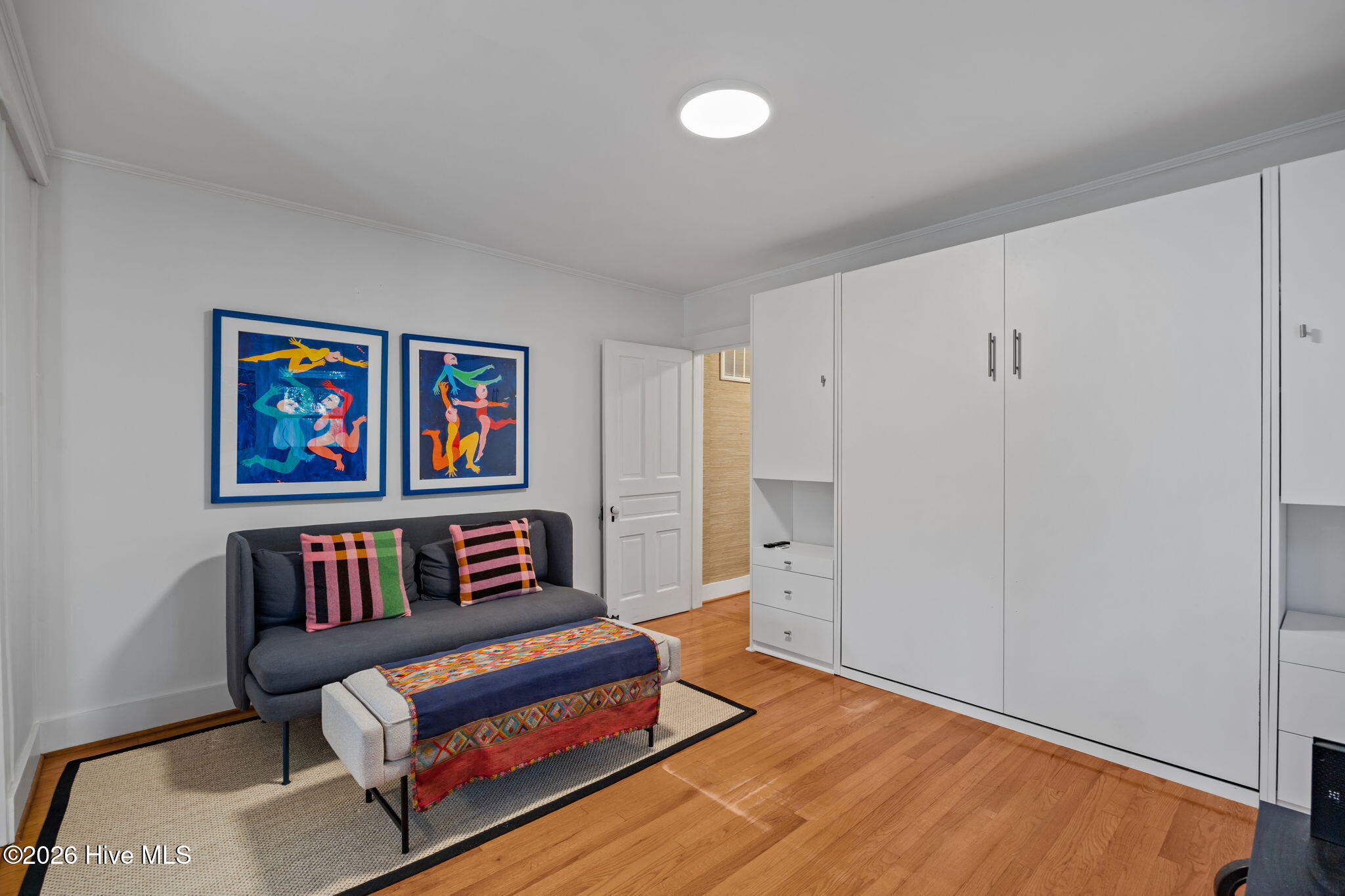 100560514 | Photo 15