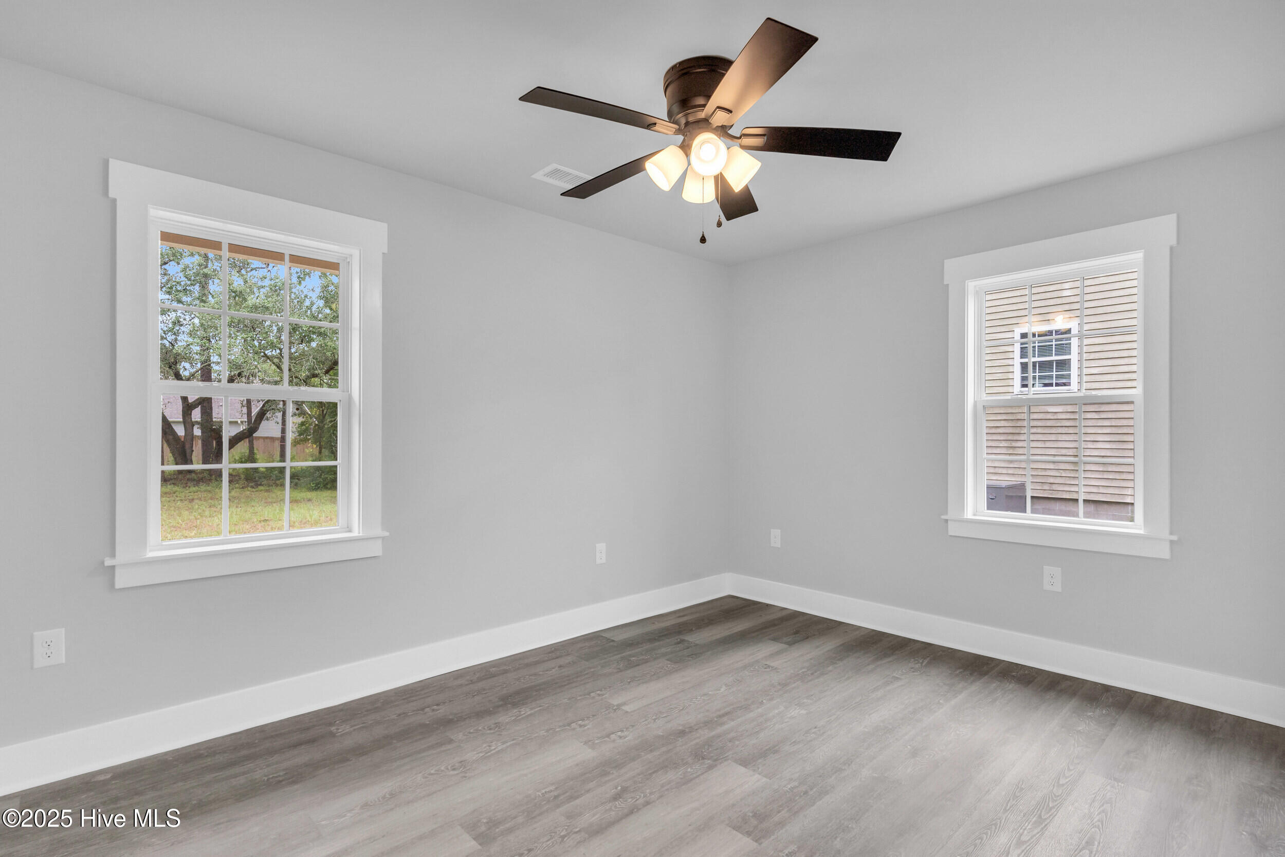 100524910 | Photo 19