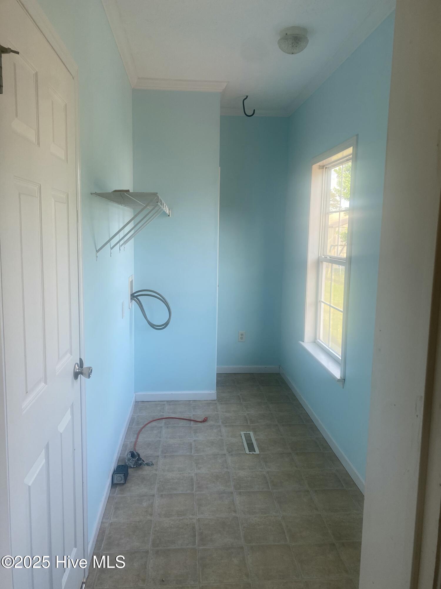 152 Meadowlark Lane,Newport