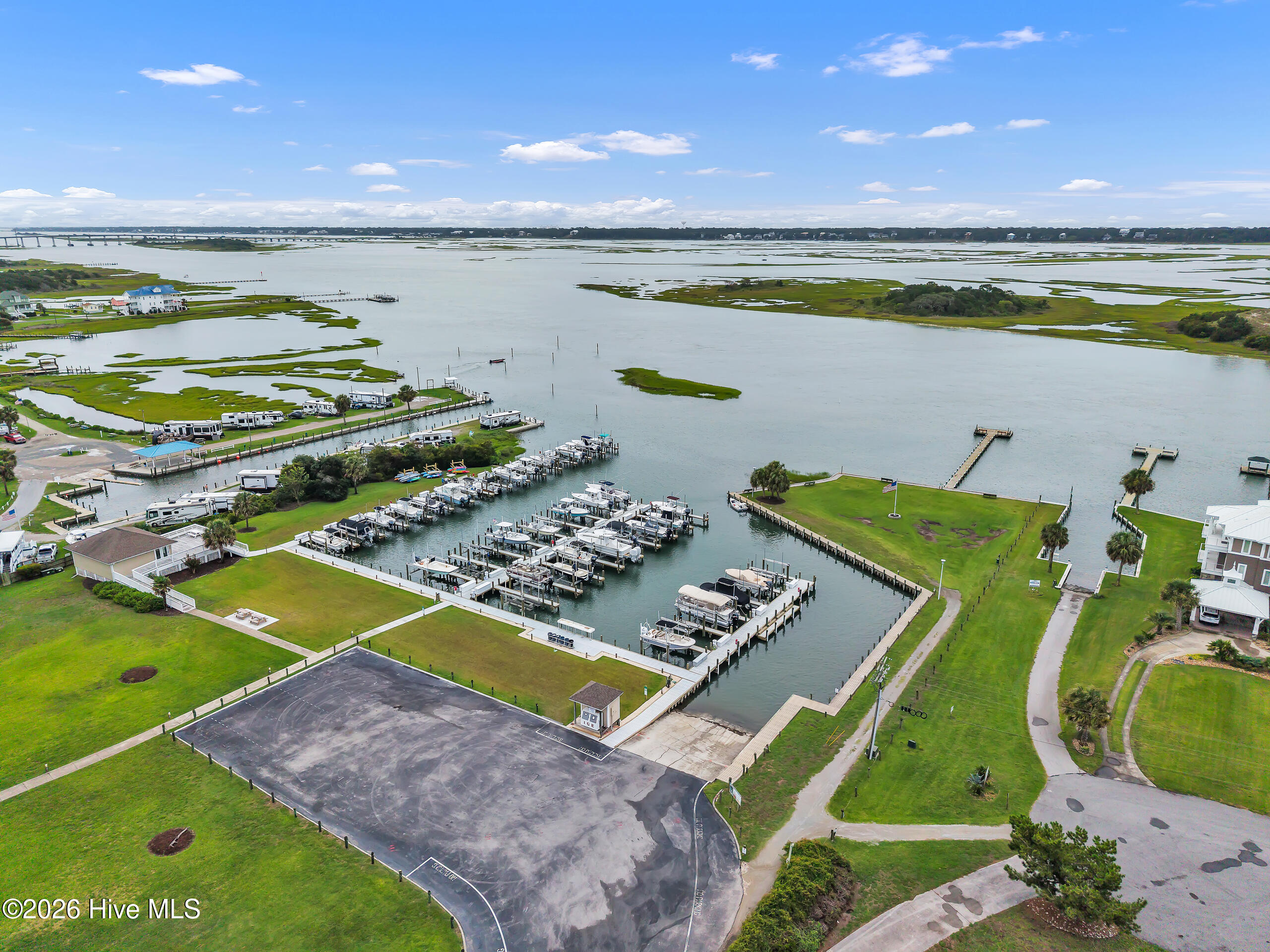 650 Cedar Point Boulevard H3,Cedar Point