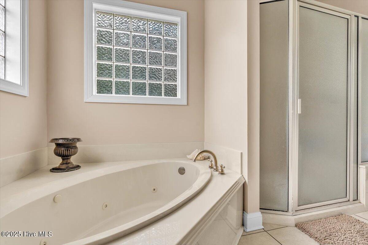 100534566 | Photo 54