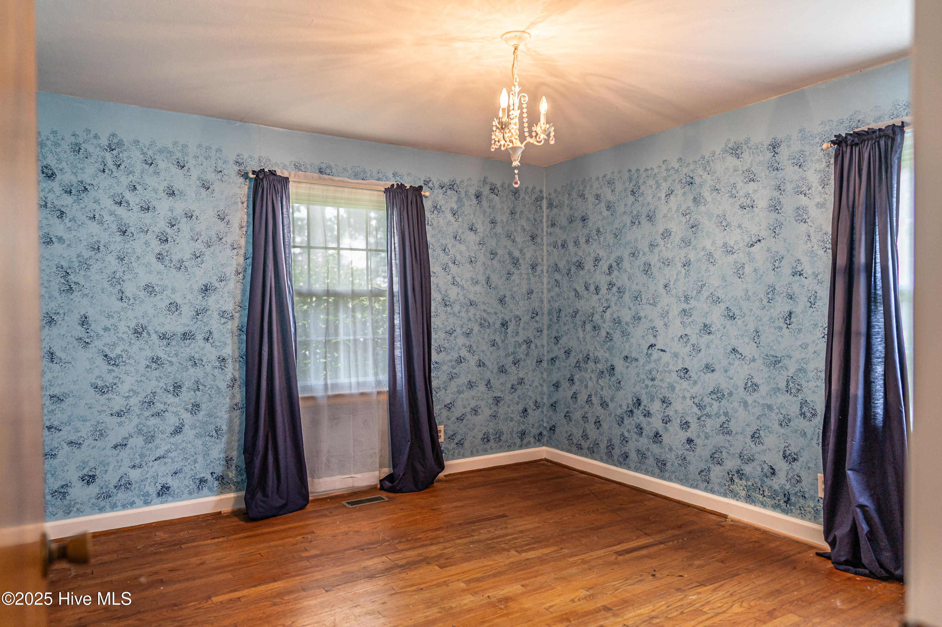 383 Lakey Siding Road