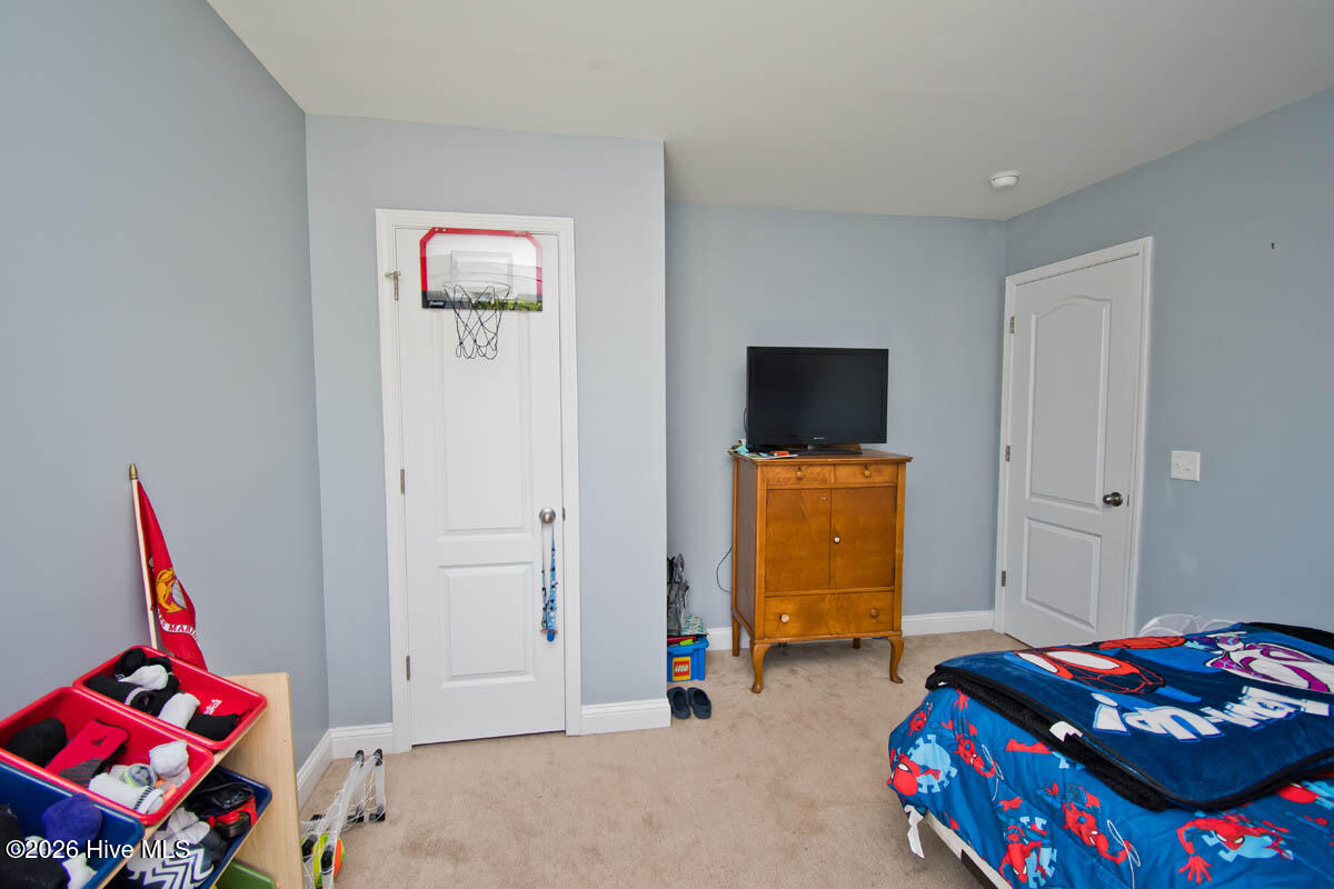 124 Waterford Way,Maysville