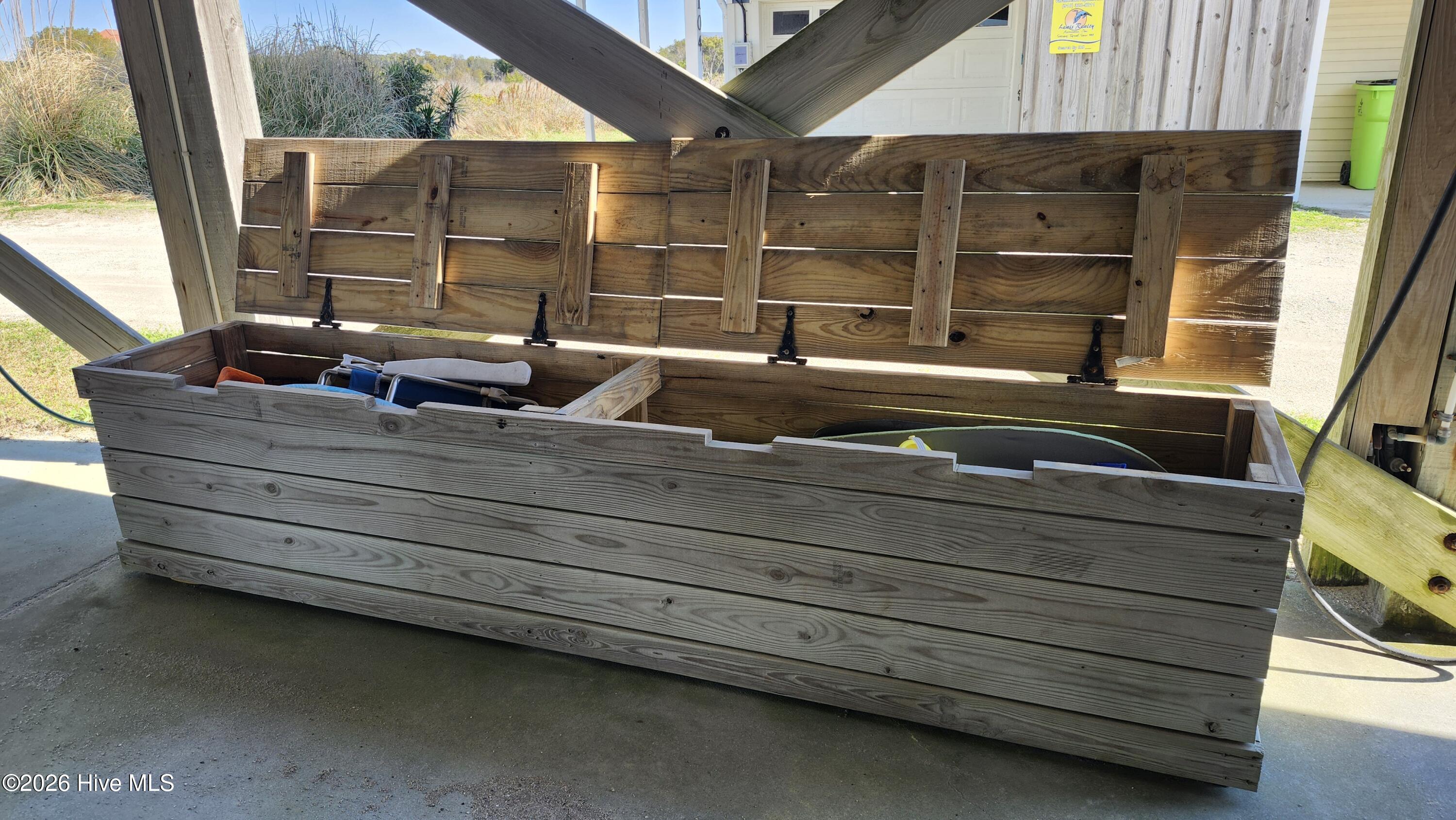 100563924 | Photo 29