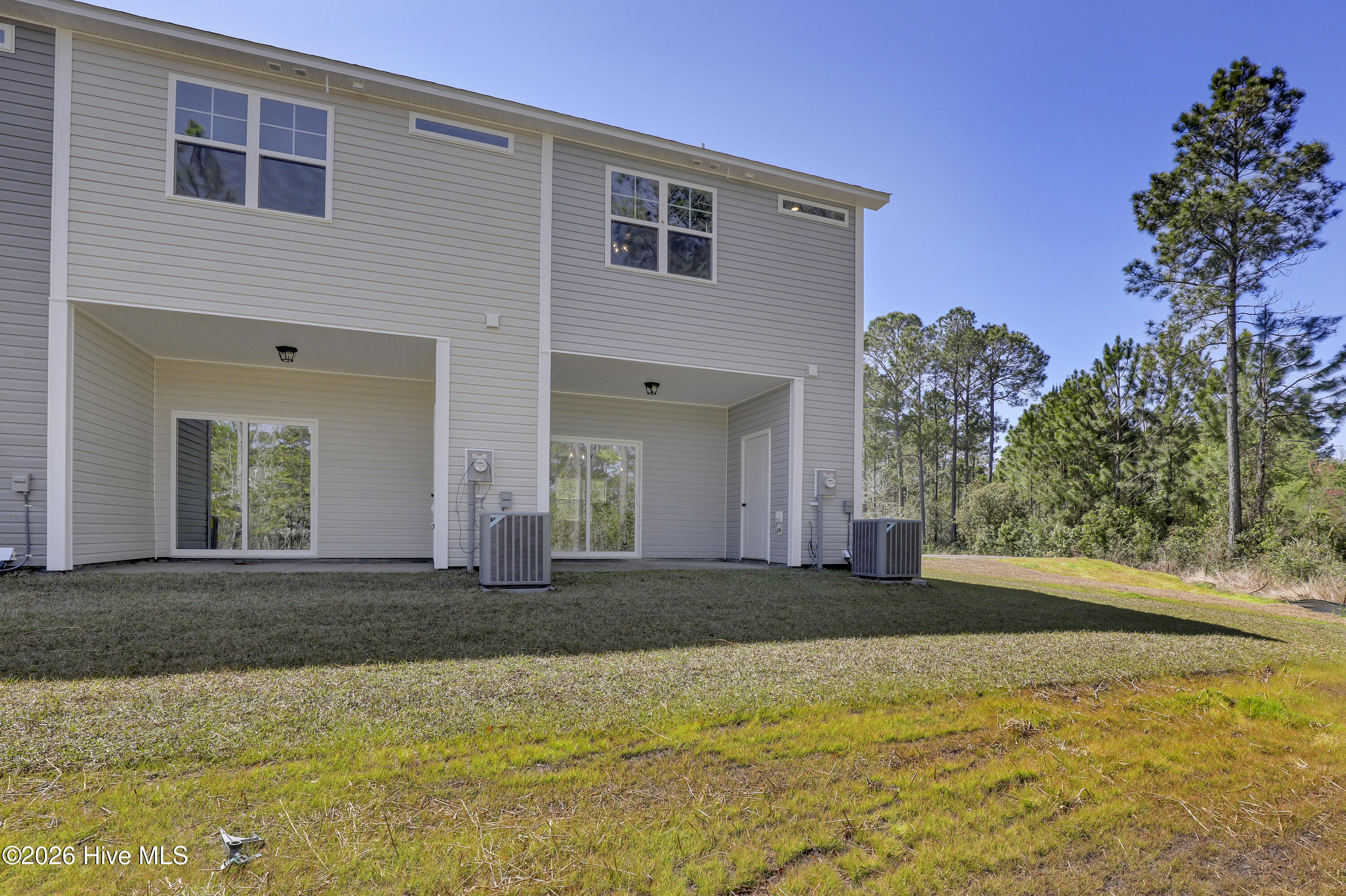 100537571 | Photo 26