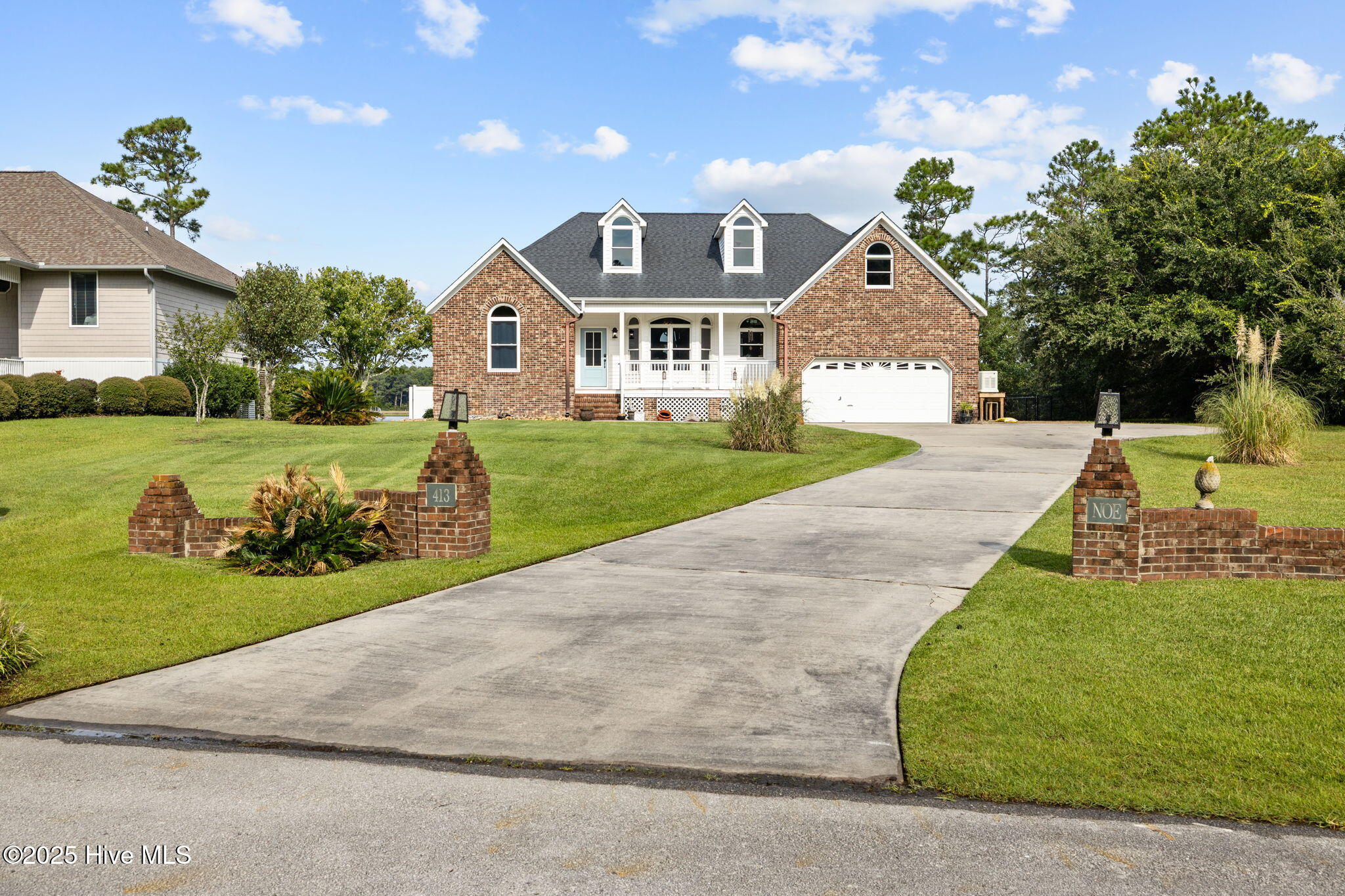 Homes for sale in Beaufort, NC | 413 Pelican Harbor Rd, Beaufort, NC 28516 | MLS# 100526184