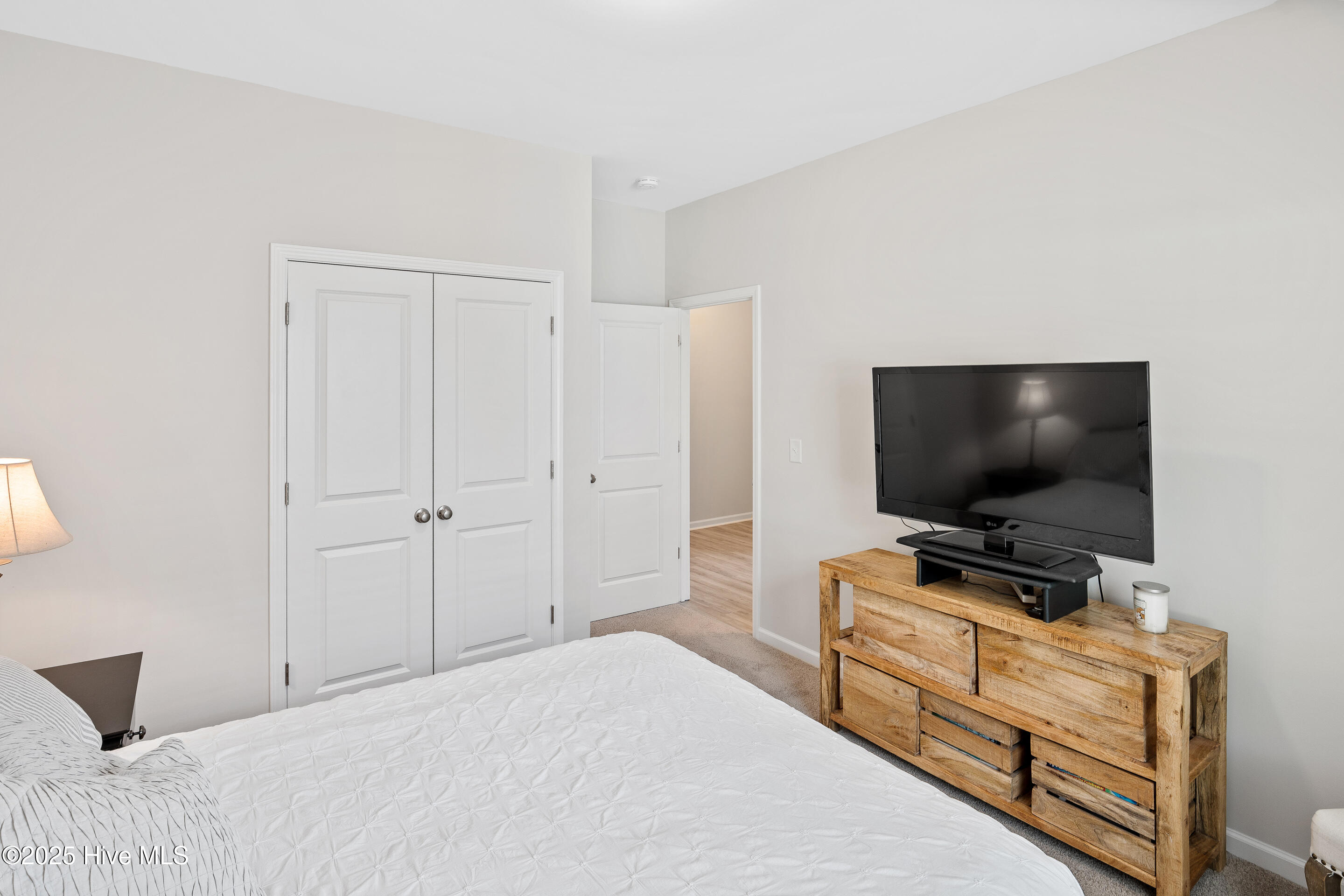 100535535 | Photo 18