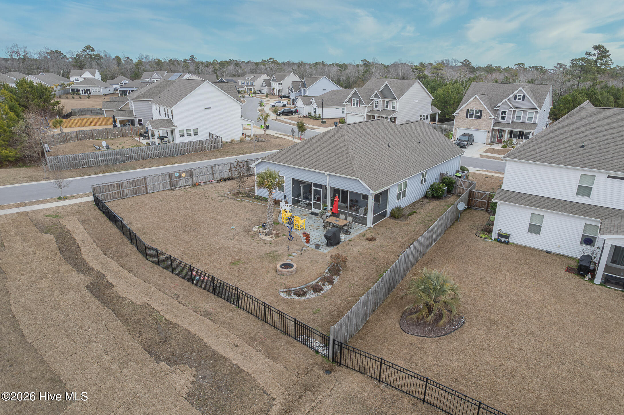 100555263 | Photo 57