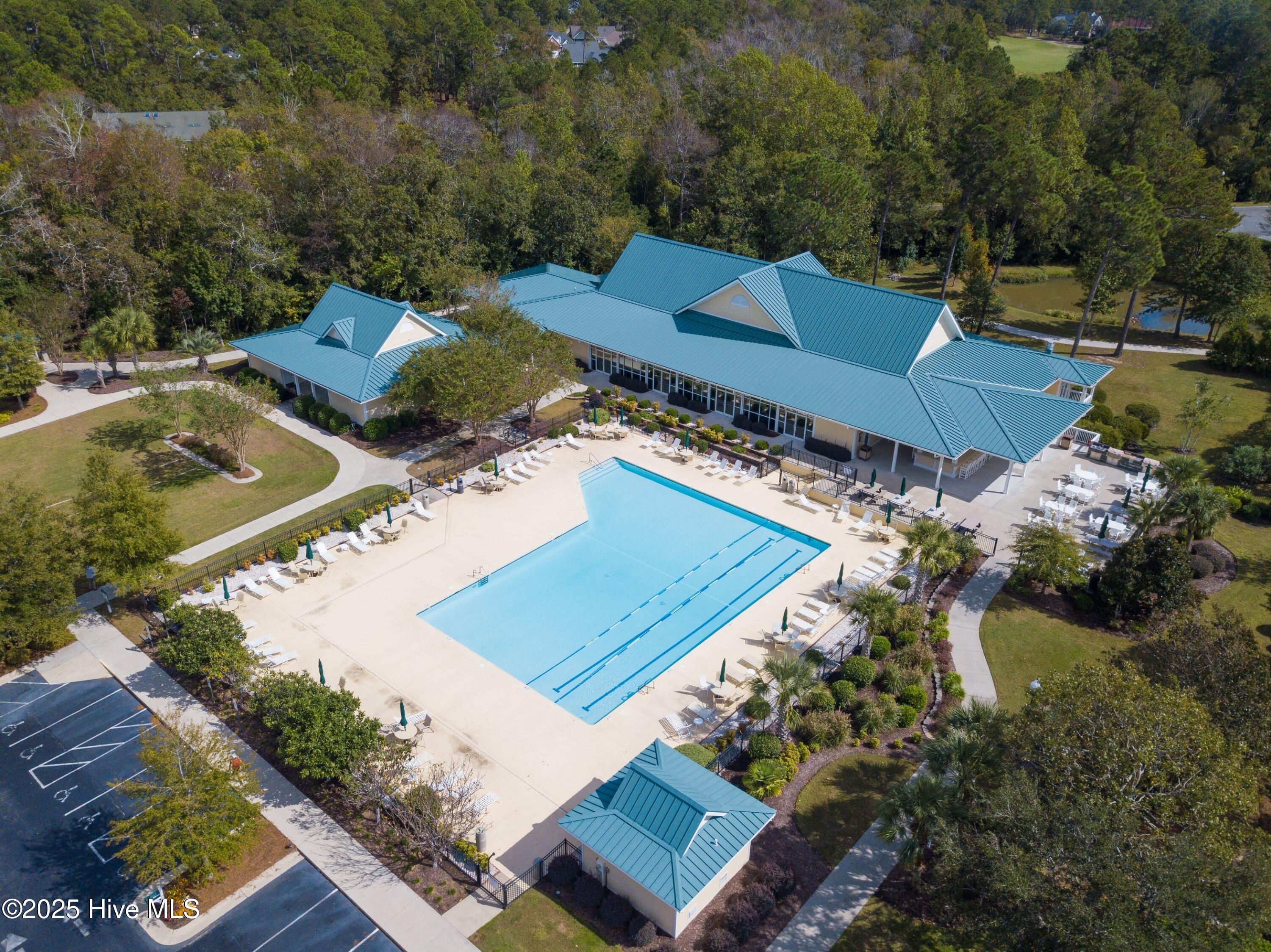 100545020 | Photo 58