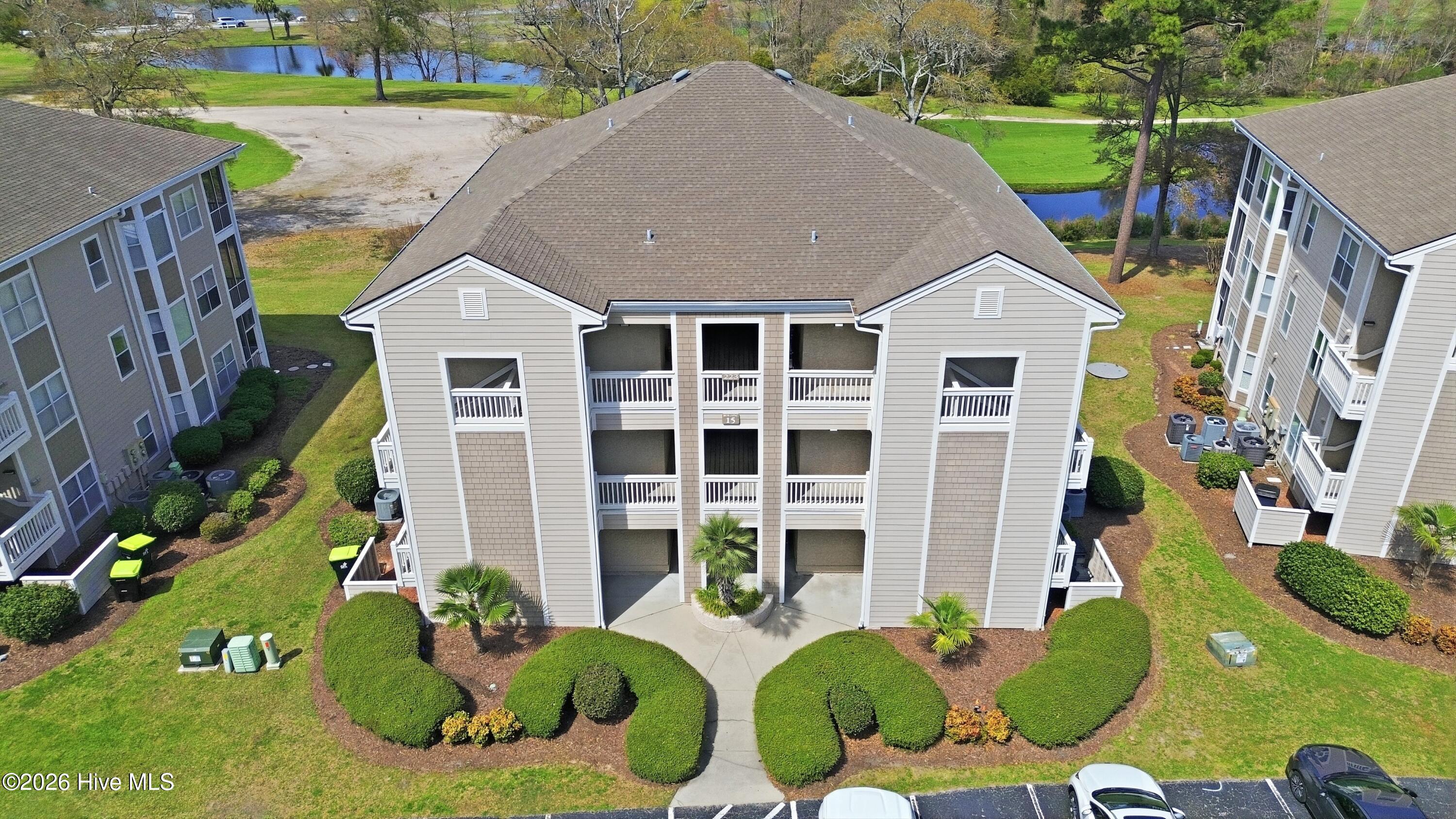 100561892 | Photo 58