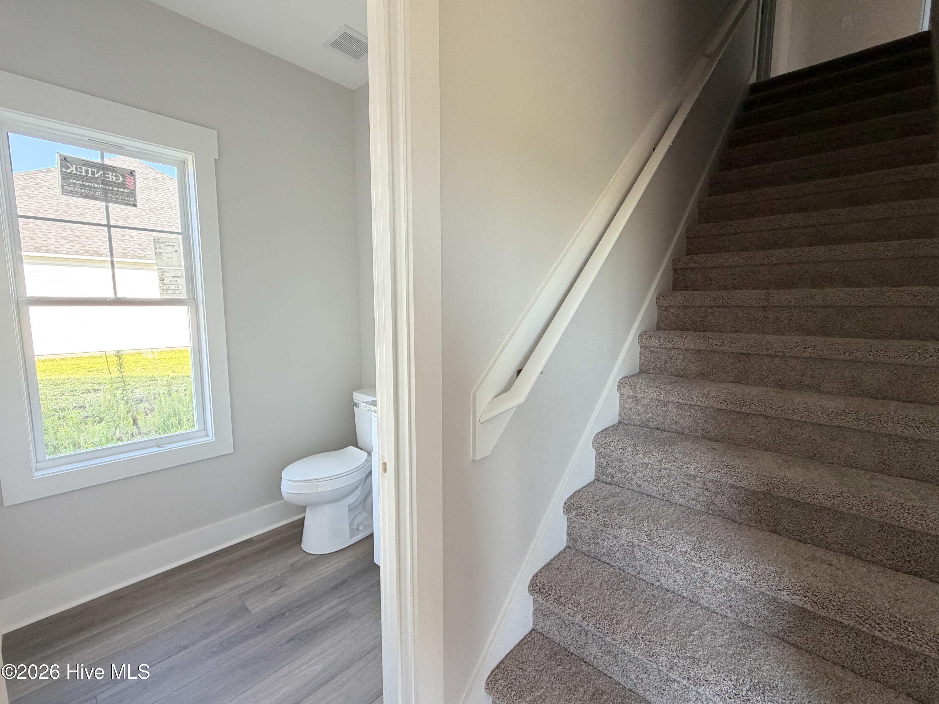 506 E Black Water Lane,Maysville
