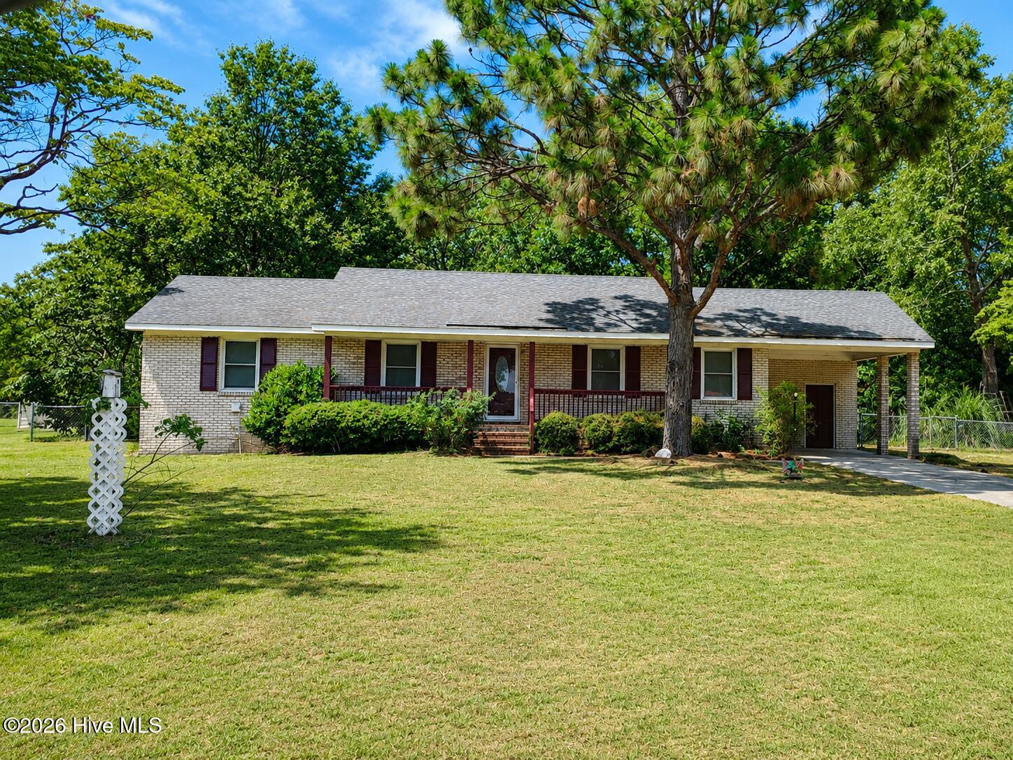 Exterior photo of 2576 Forrest Drive, Kinston, NC 28504. MLS: 100592476