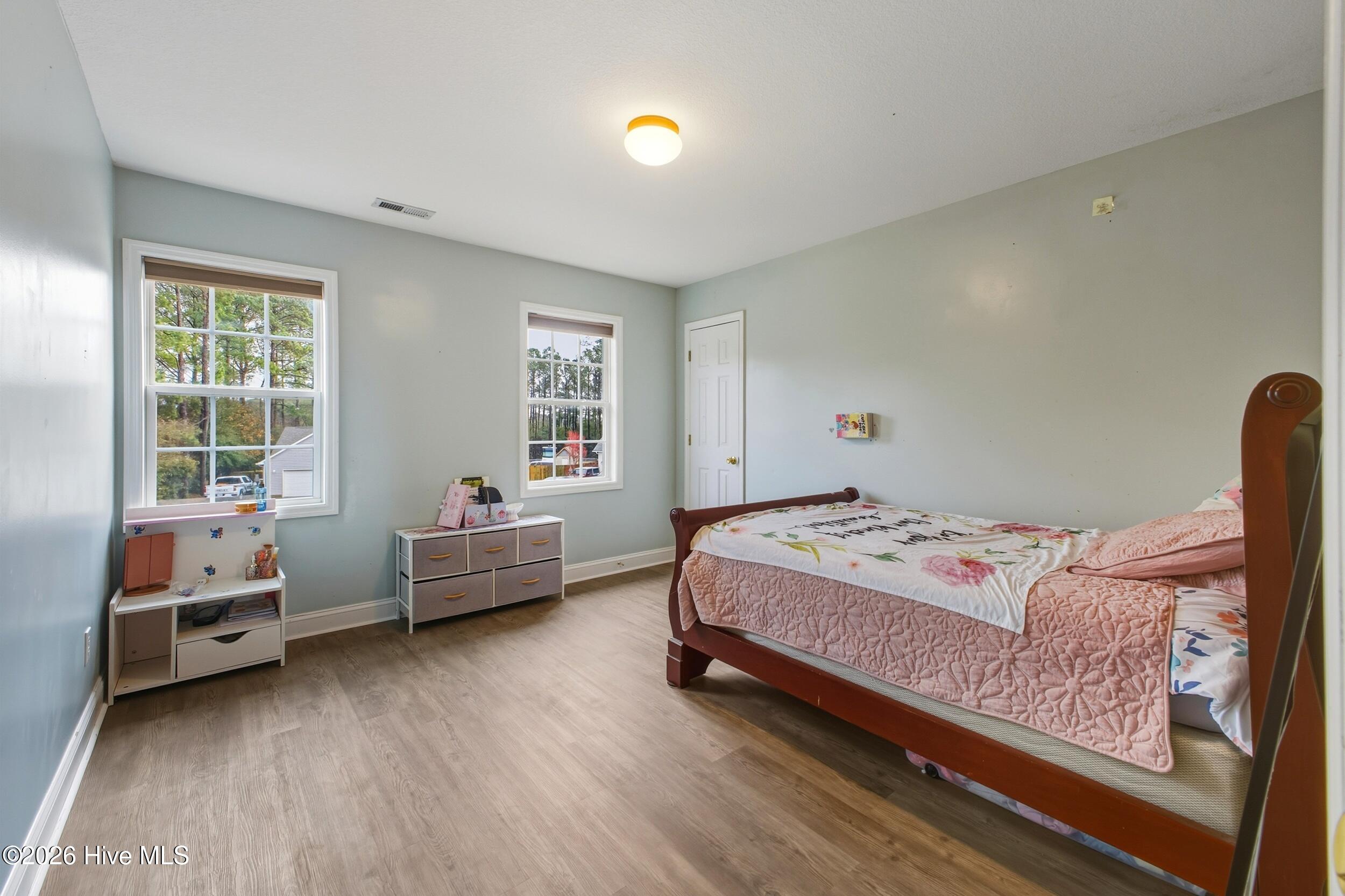 100551243 | Photo 22