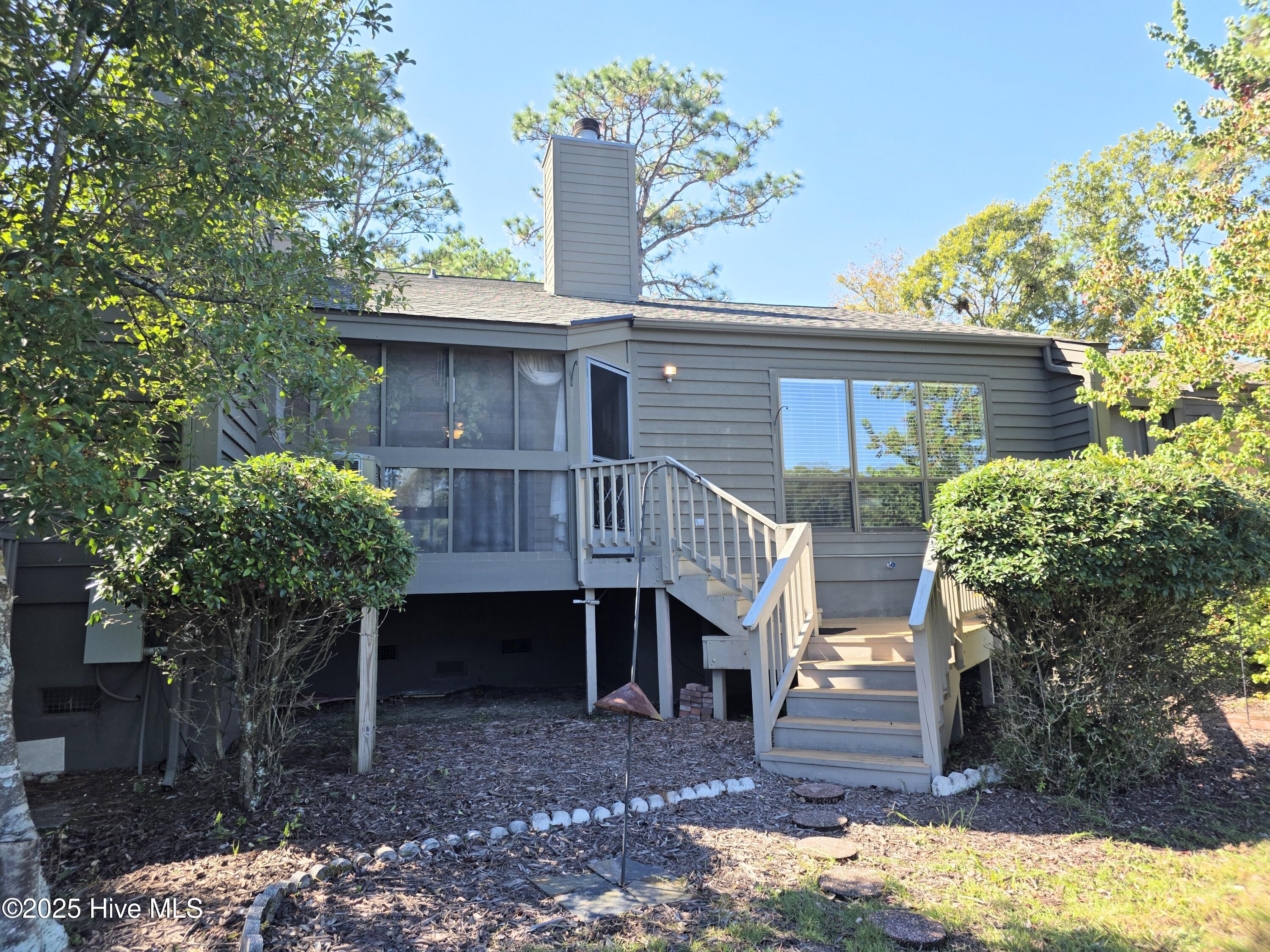 Homes for sale in New Bern, NC | 7302 Windward Dr, New Bern, NC 28560 | MLS# 100514687