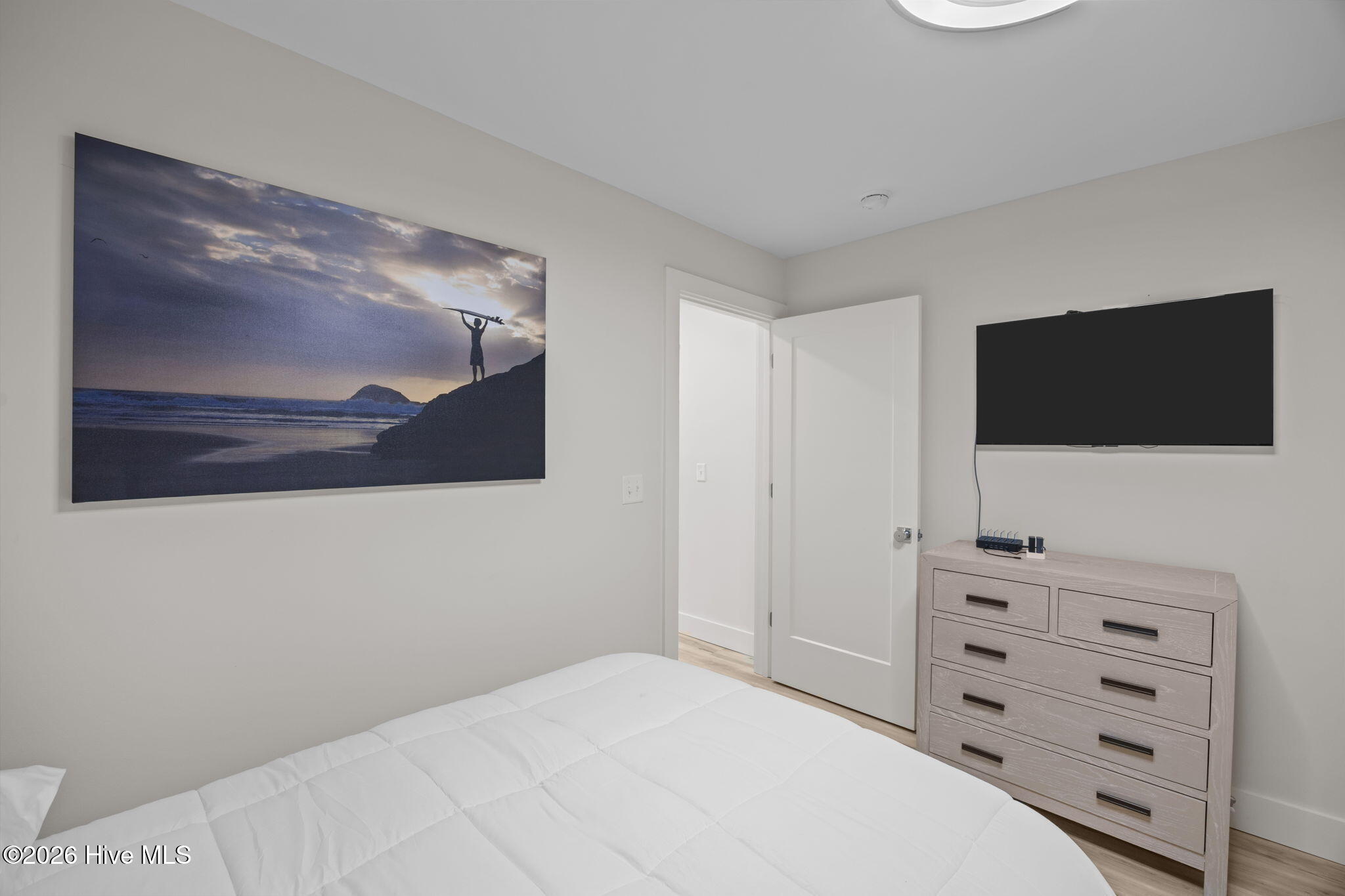 100566636 | Photo 24