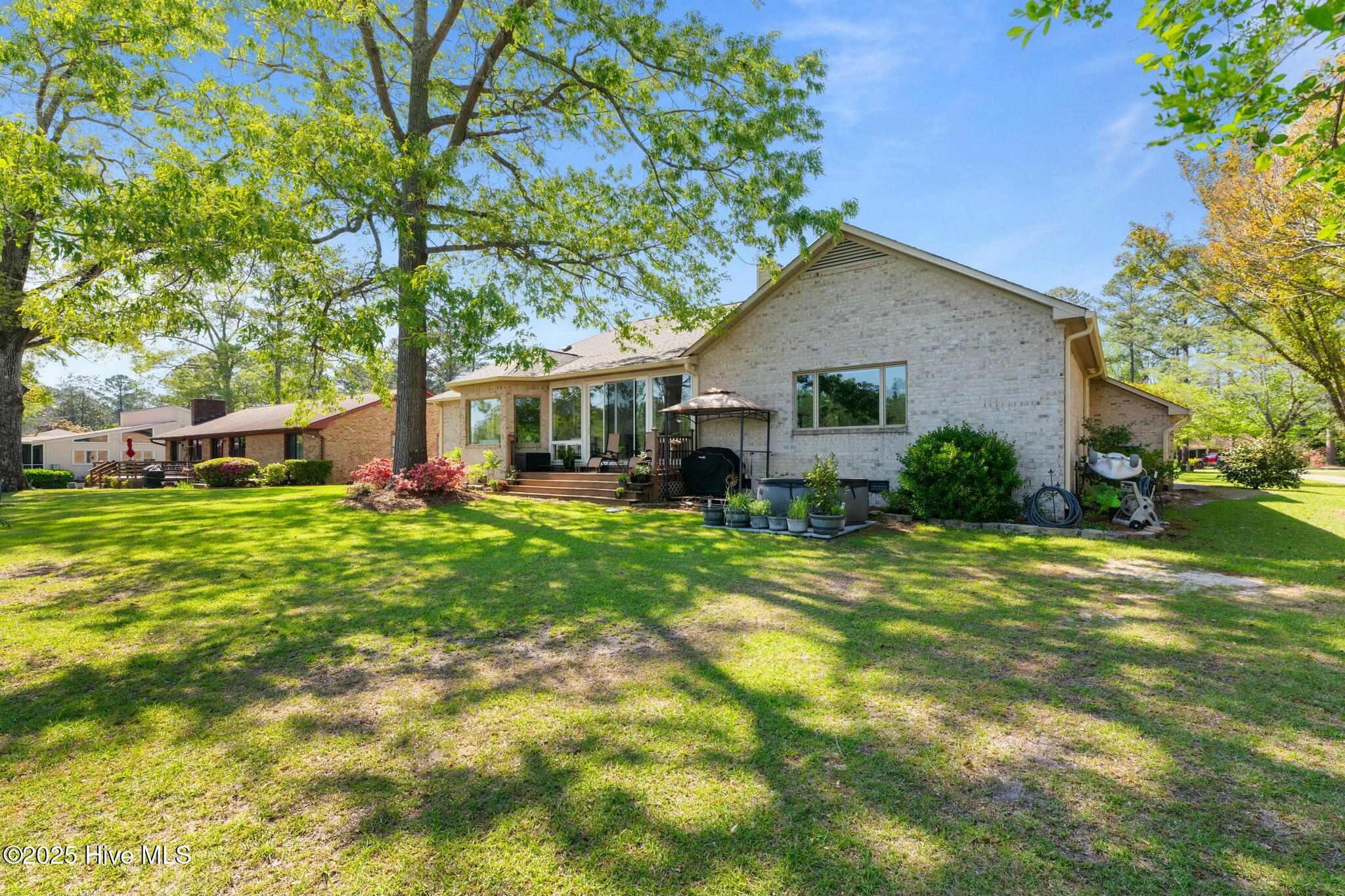 220 Shoreline Drive, New Bern, NC, 28562