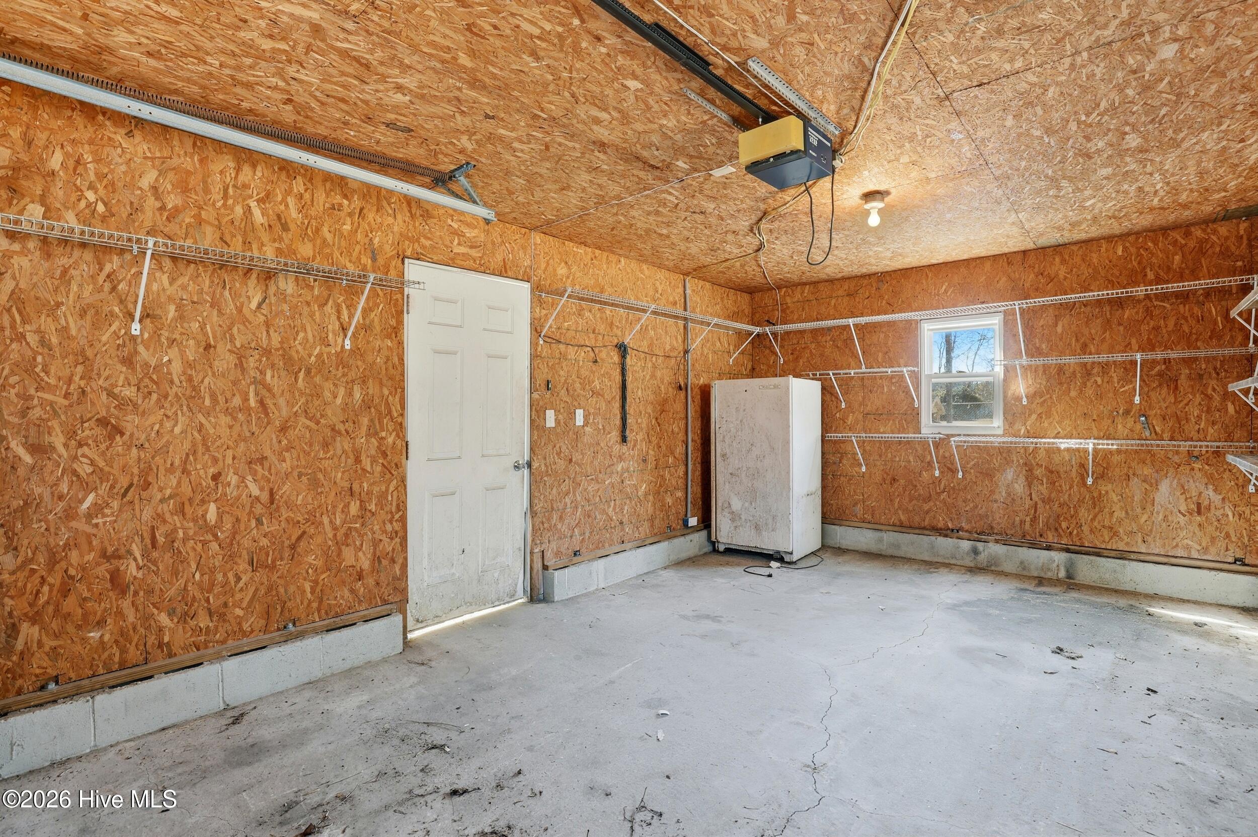 100556681 | Photo 37