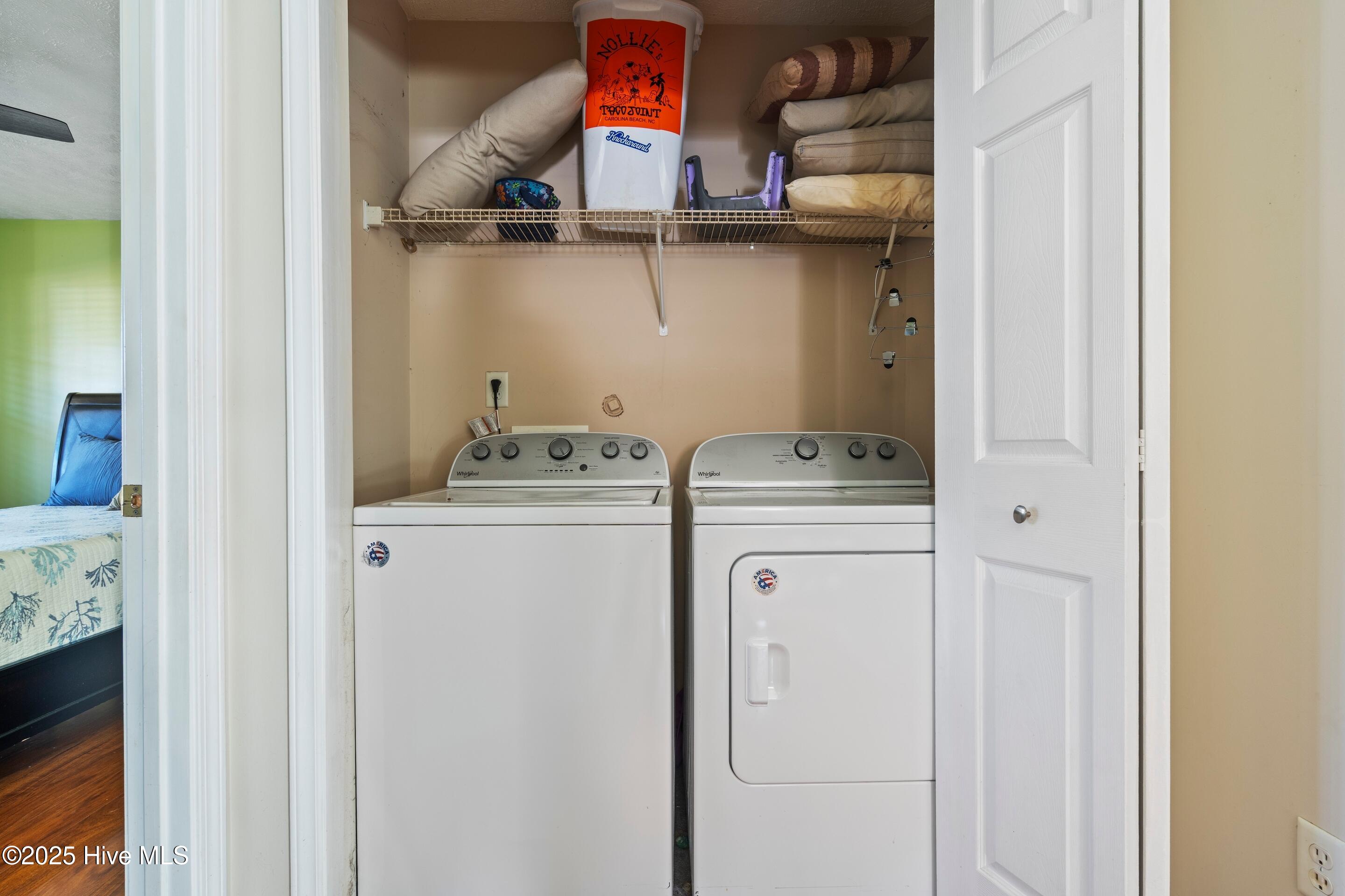 100536584 | Photo 28