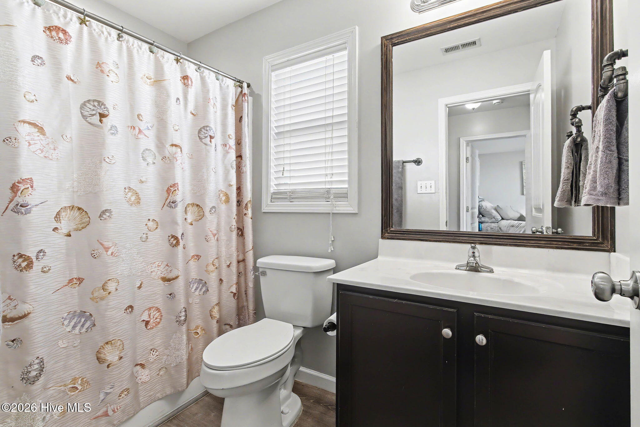 100546516 | Photo 21