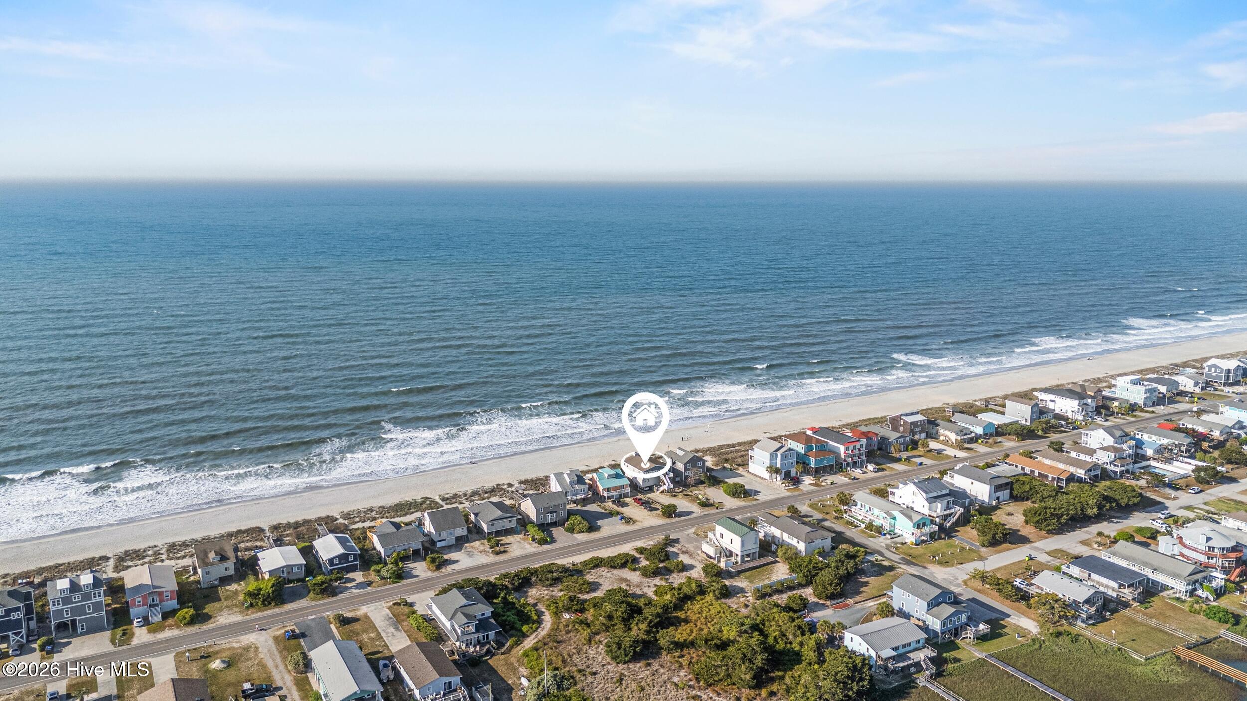 100568545 | Photo 75