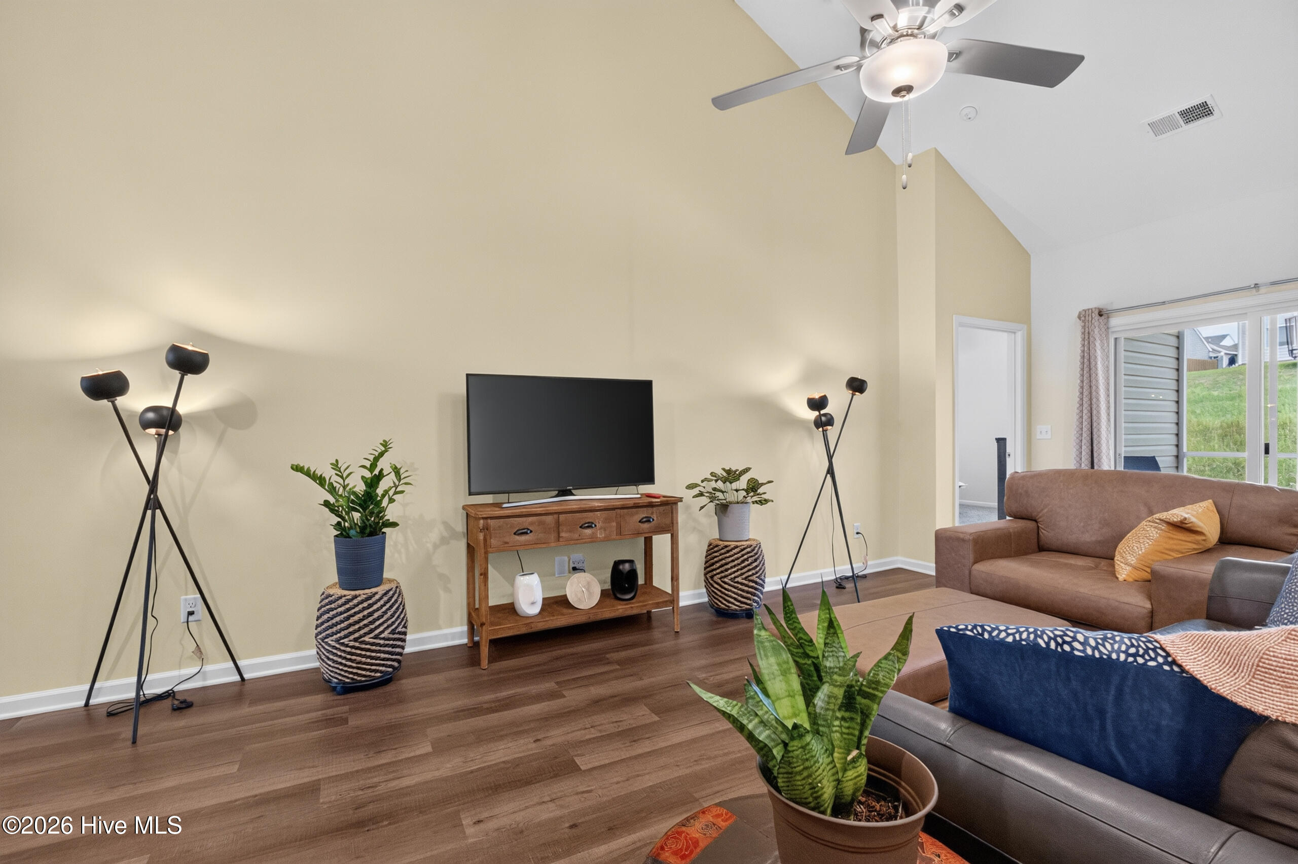 Living rm view / lvt flooring