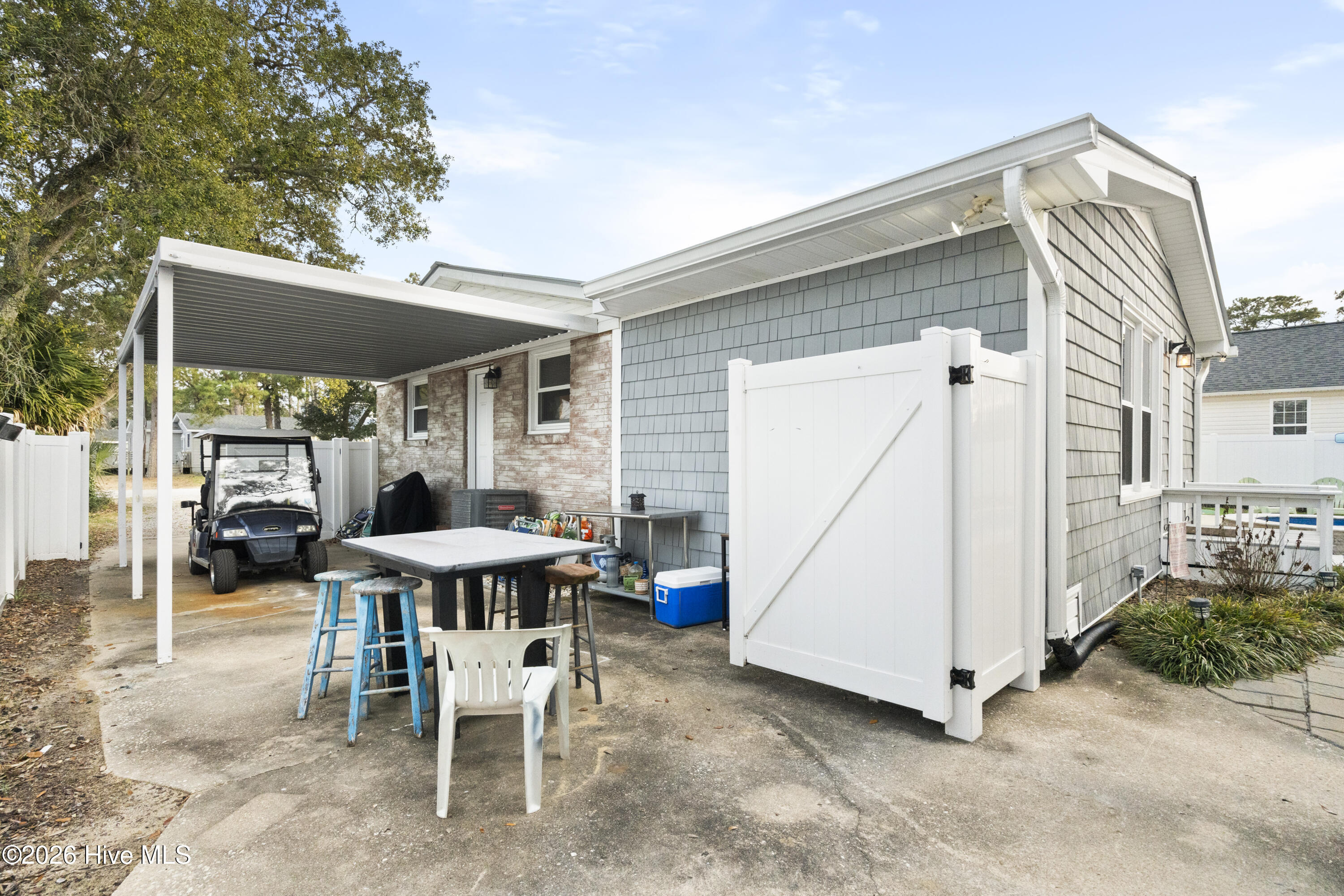 100555391 | Photo 60