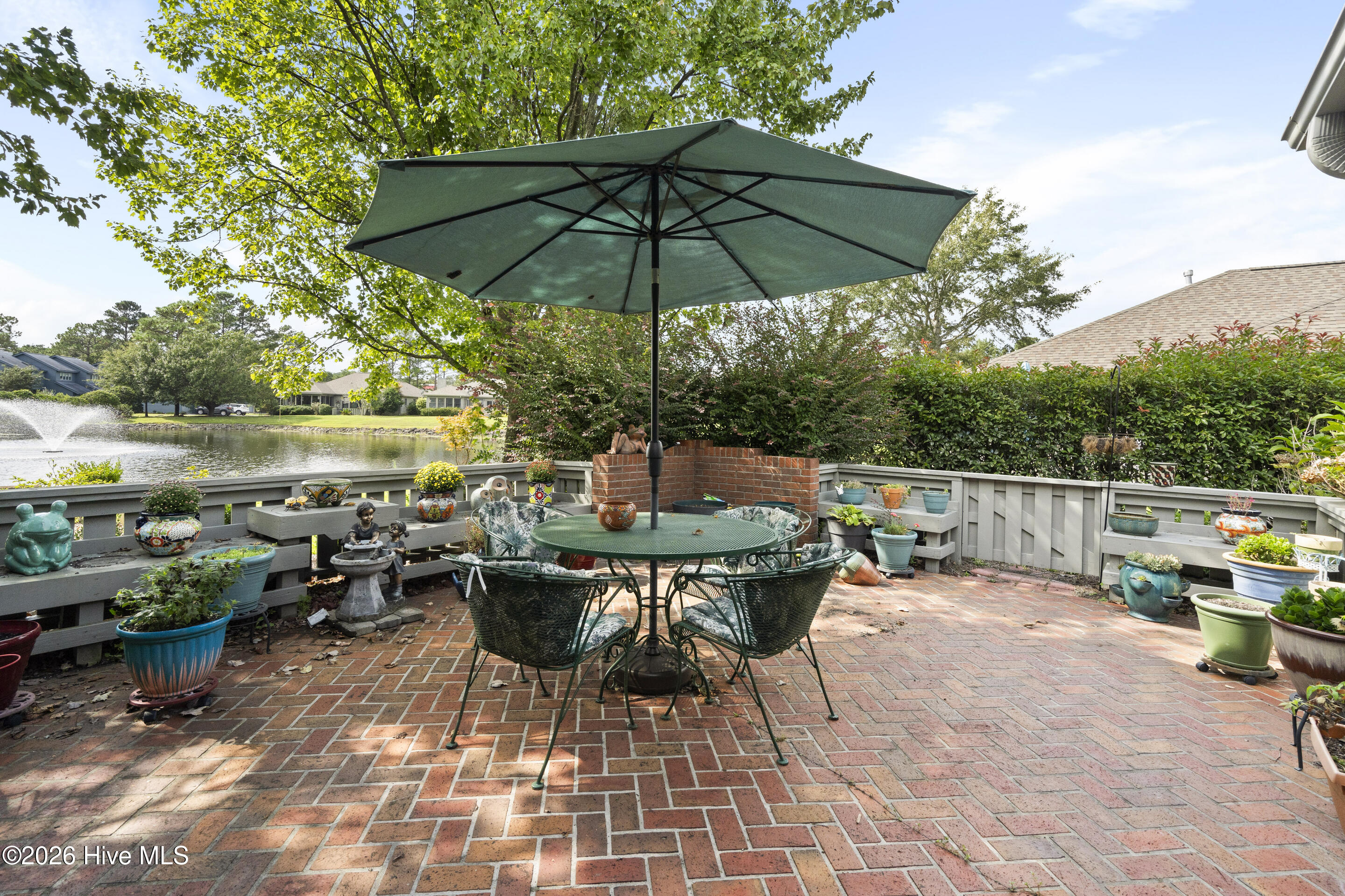 100558644 | Photo 43