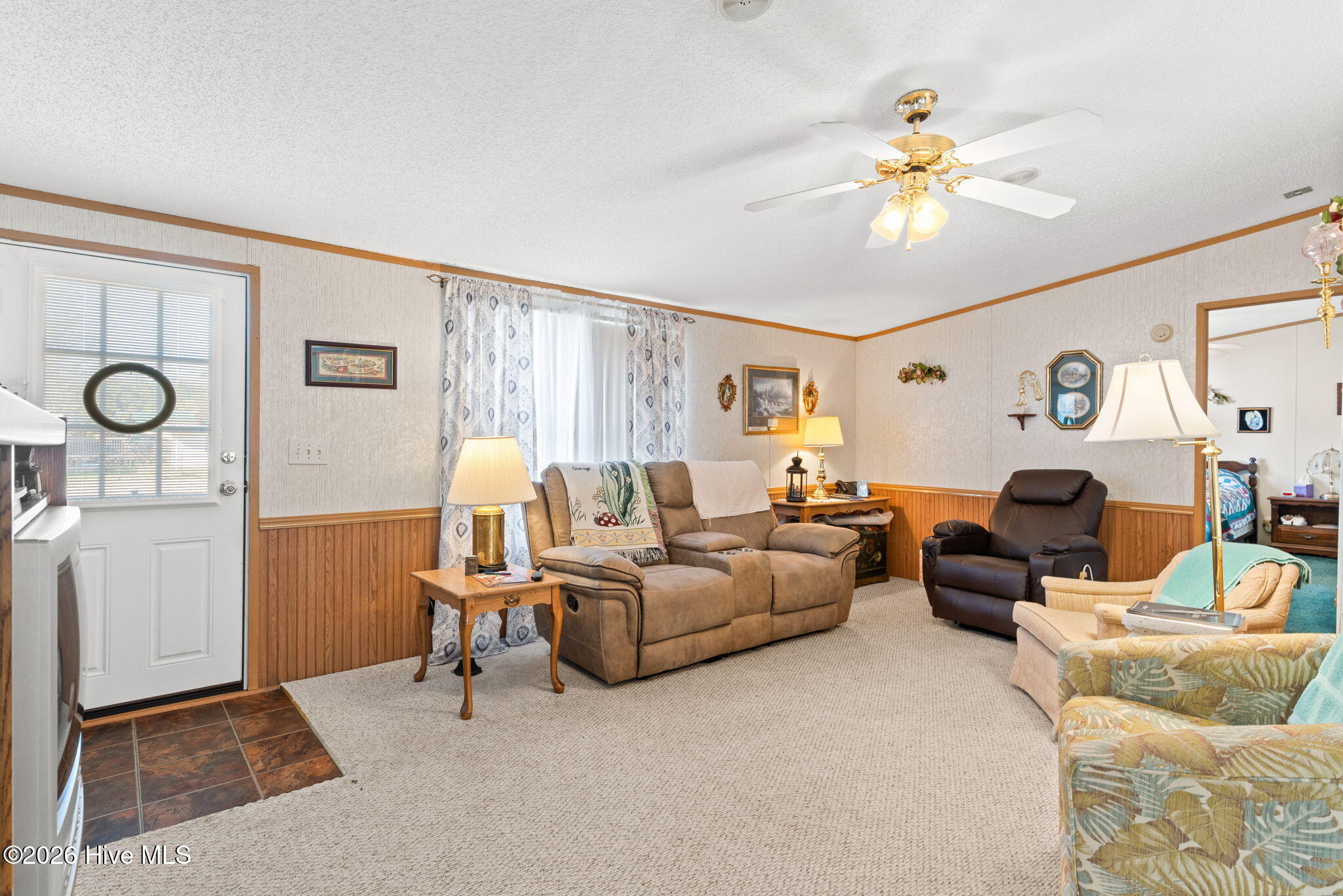 100556527 | Photo 12